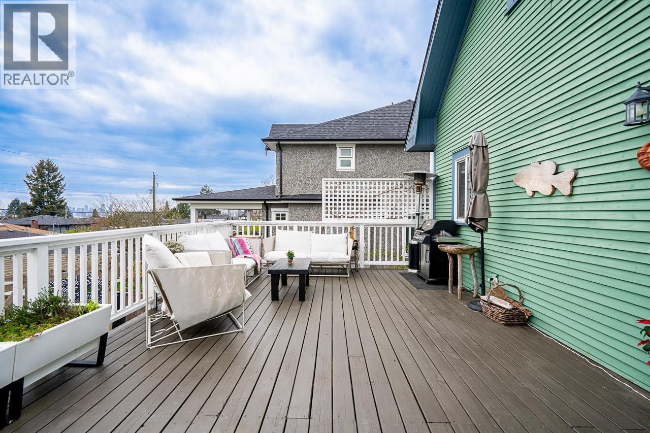 457 E 11th Street, North Vancouver, British Columbia  V7L 2H3 - Photo 33 - R3110636