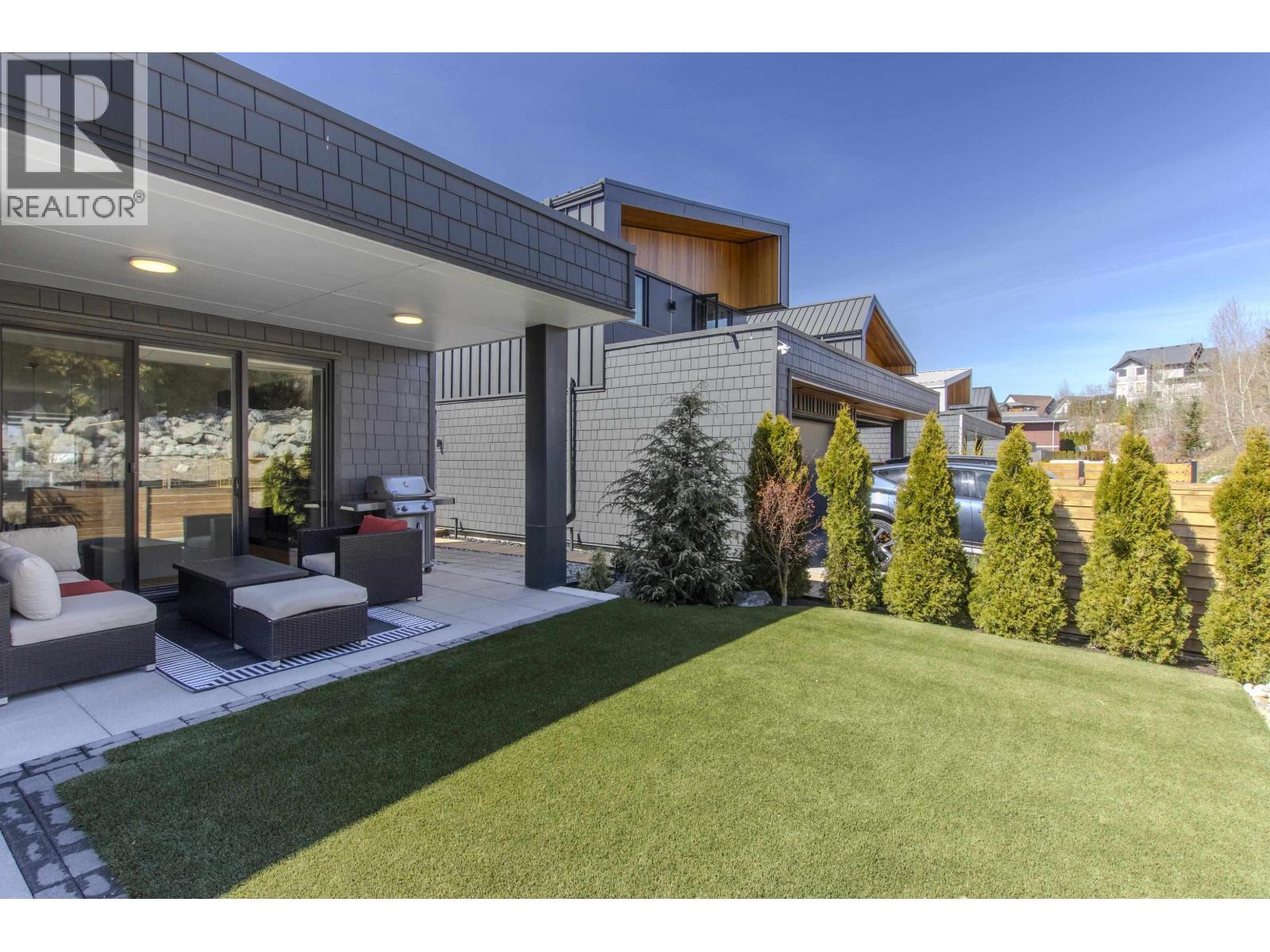 40830 The Crescent, Squamish, British Columbia  V8B 1B1 - Photo 13 - R3110655