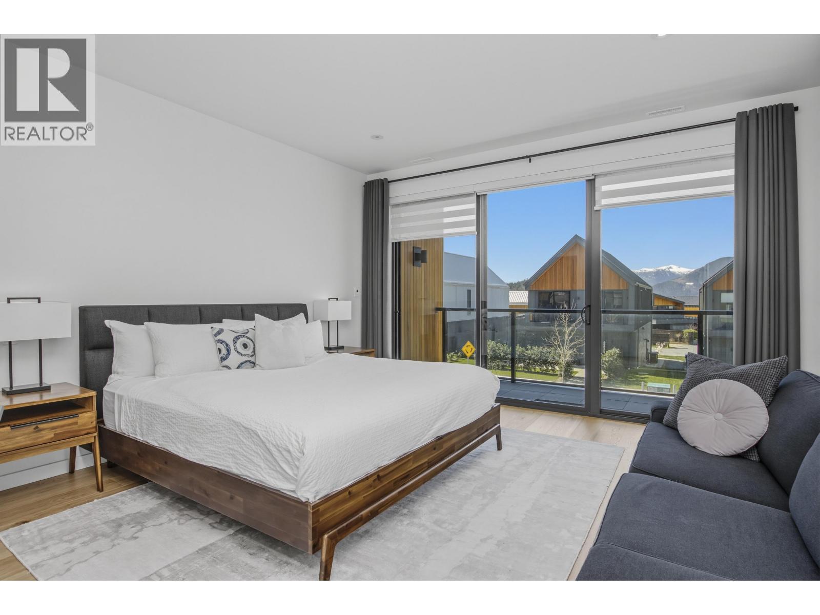 40830 The Crescent, Squamish, British Columbia  V8B 1B1 - Photo 17 - R3110655