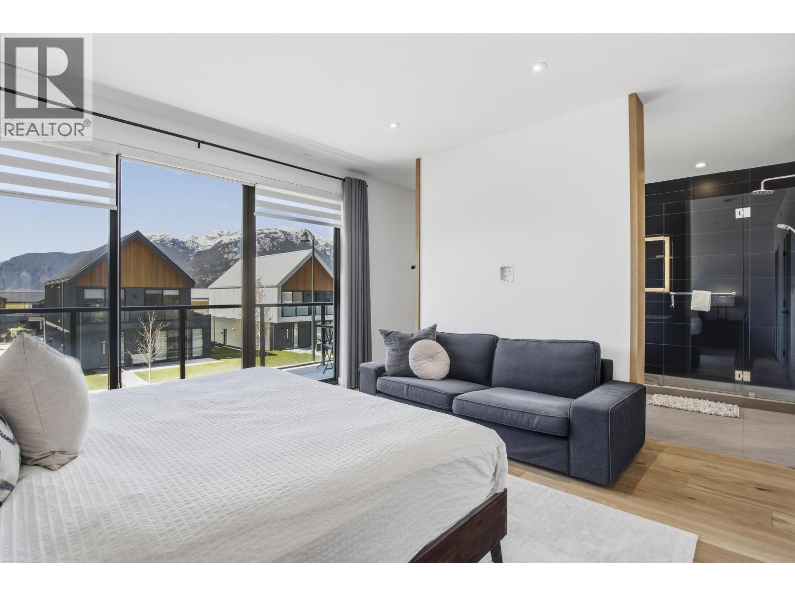 40830 The Crescent, Squamish, British Columbia  V8B 1B1 - Photo 18 - R3110655