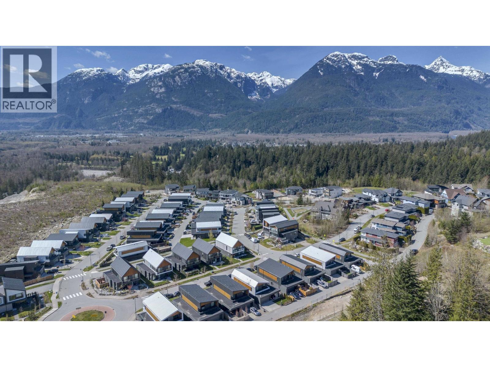 40830 The Crescent, Squamish, British Columbia  V8B 1B1 - Photo 38 - R3110655