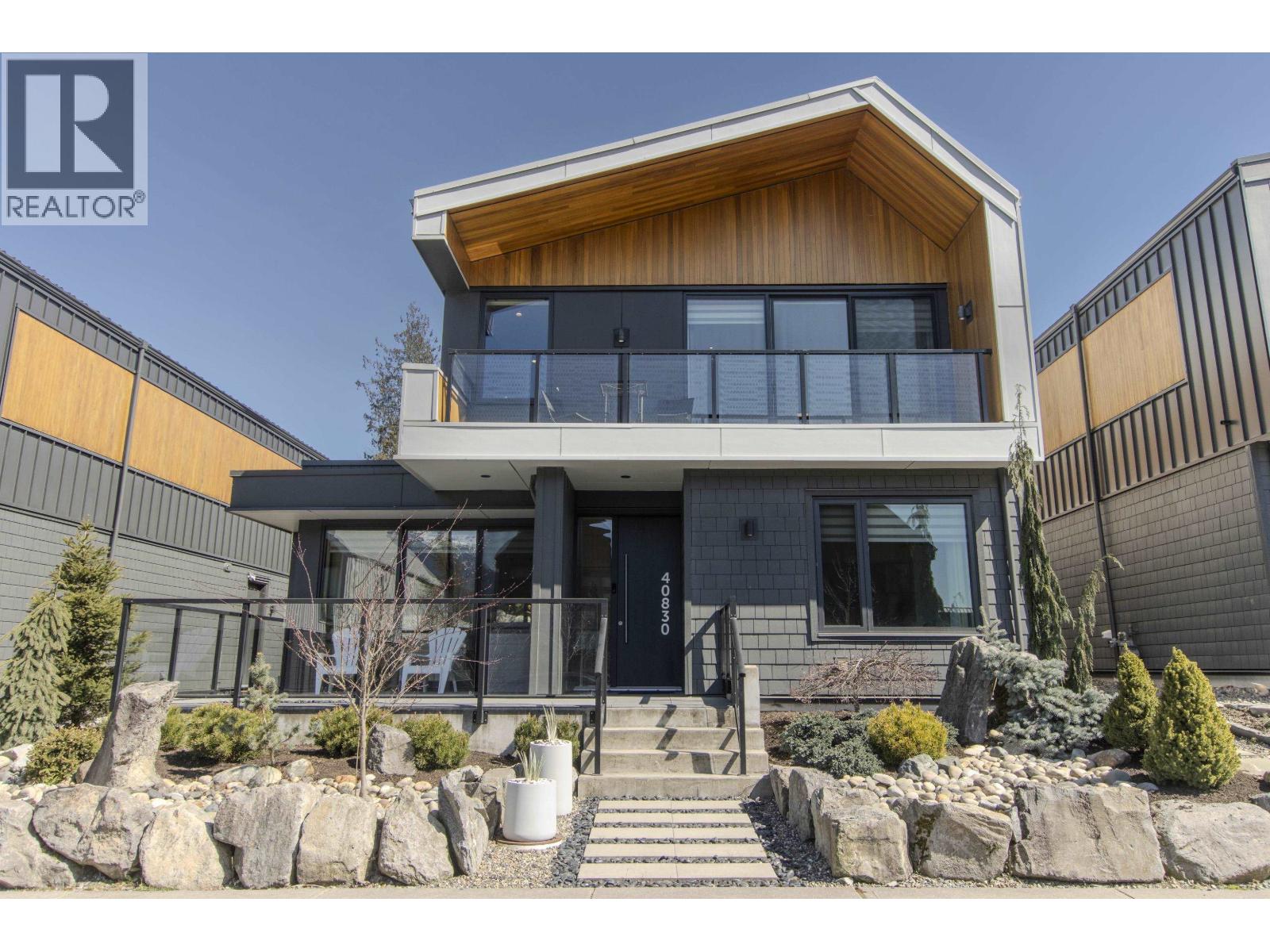 40830 The Crescent, Squamish, British Columbia  V8B 1B1 - Photo 39 - R3110655