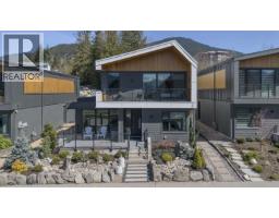 40830 THE CRESCENT, Squamish, British Columbia