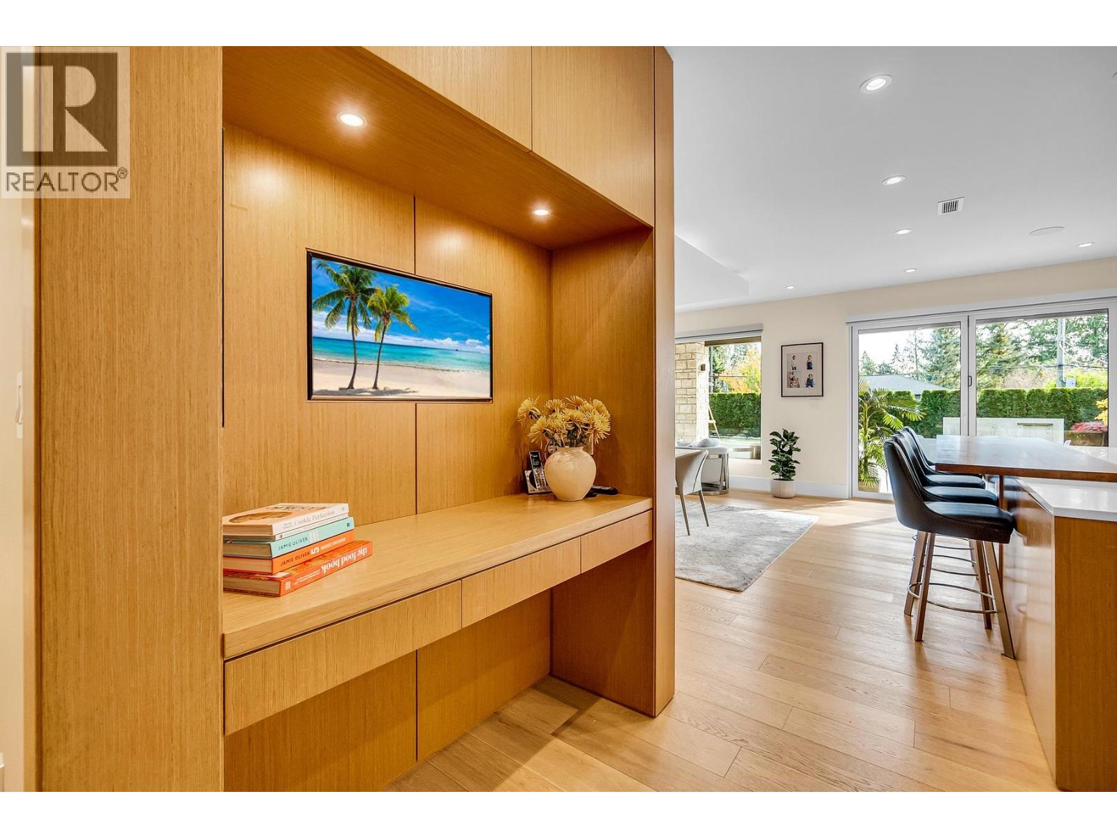 5141 Sarita Avenue, North Vancouver, British Columbia  V7R 2M4 - Photo 17 - R3110702