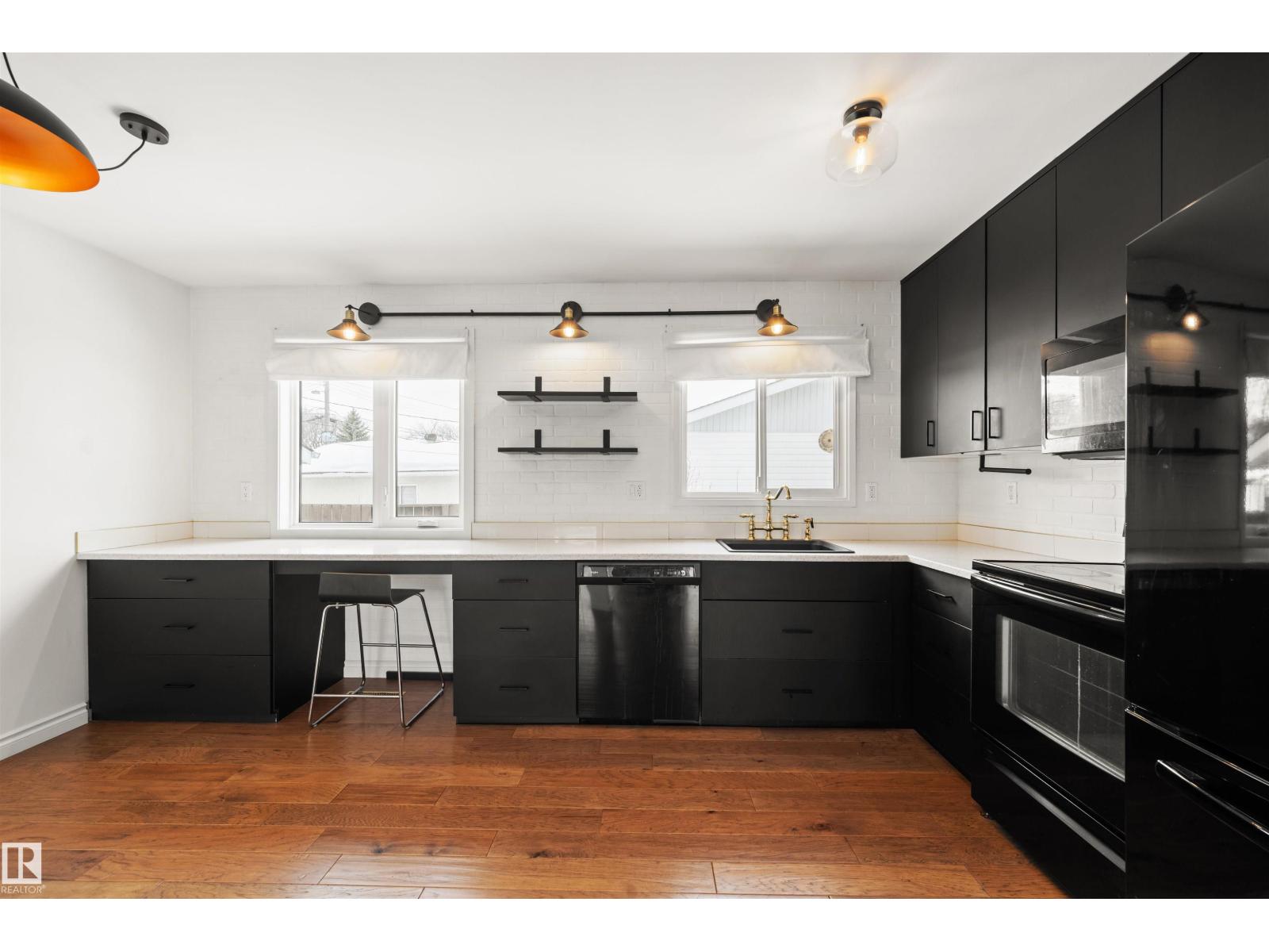 11052 151 St NW, Edmonton, Alberta  T5P 1W3 - Photo 7 - E4476664