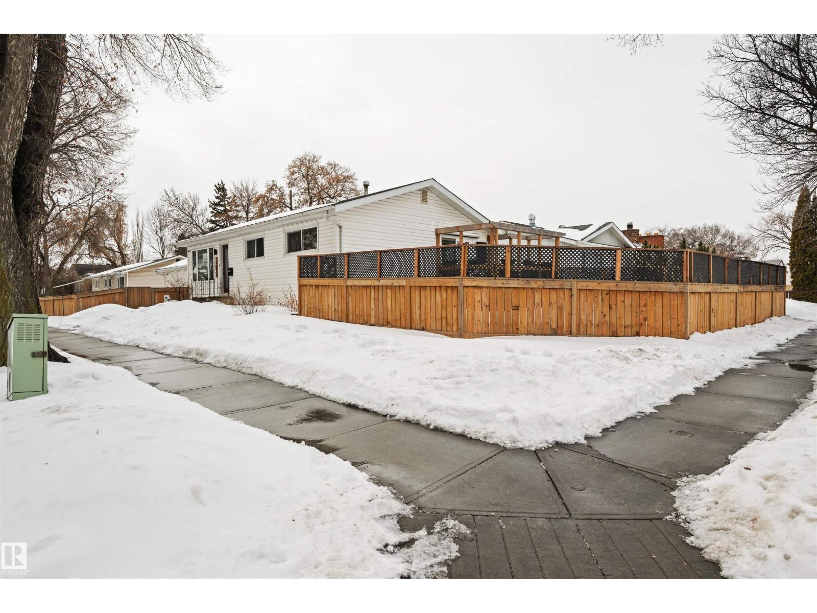 11052 151 St NW, Edmonton, Alberta  T5P 1W3 - Photo 40 - E4476664