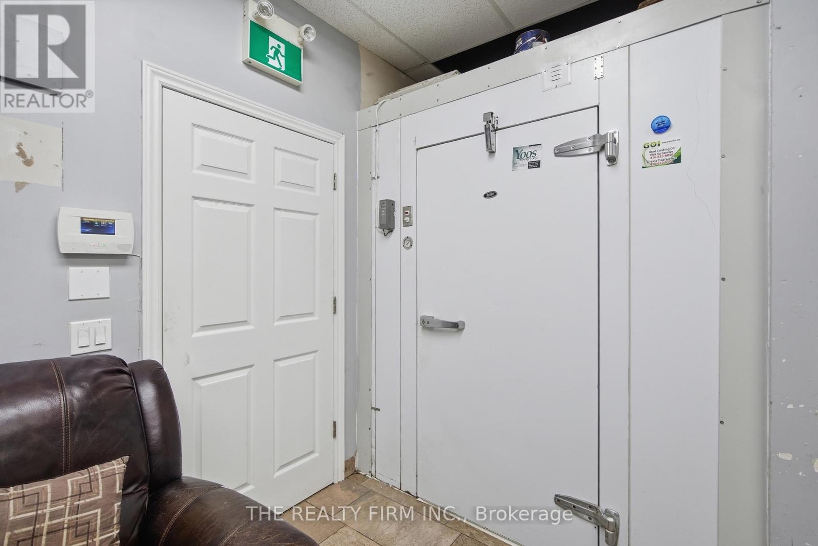 1 - 2295 Wharncliffe Road S, London South, Ontario  N6P 1S7 - Photo 20 - X12993164