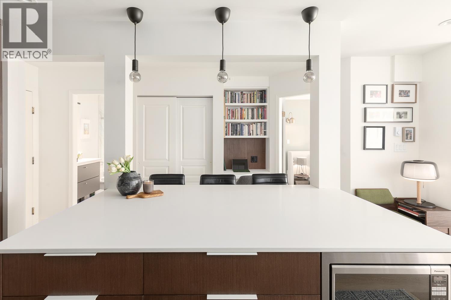 402 8460 Jellicoe Street, Vancouver, British Columbia  V5S 4S8 - Photo 10 - R3110687