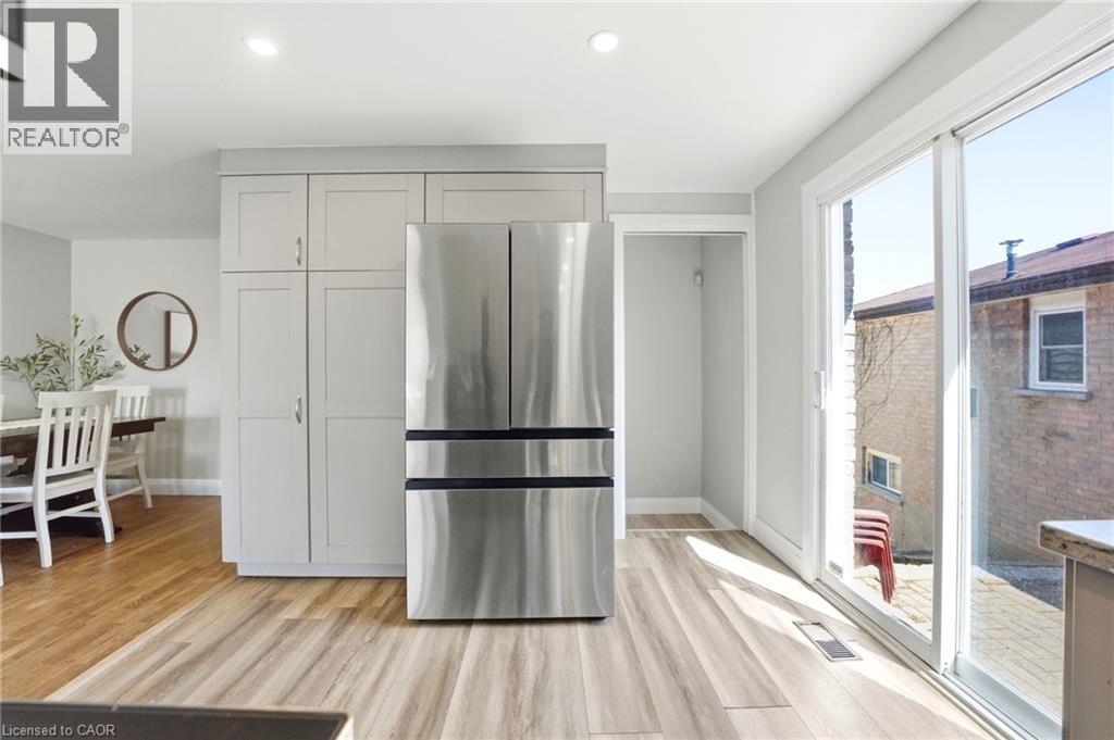 304 Dinison Place, Kitchener, Ontario  N2E 3A6 - Photo 12 - 40818023