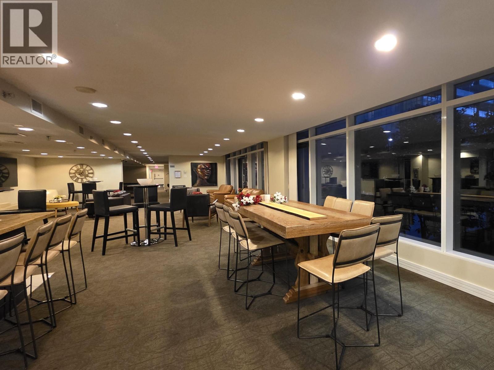 803 162 Victory Ship Way, North Vancouver, British Columbia  V7L 0B4 - Photo 17 - R3073885