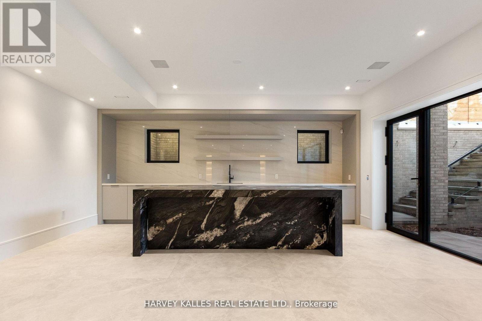 370 Glengrove Avenue W, Toronto, Ontario  M5N 1W5 - Photo 44 - C12993154