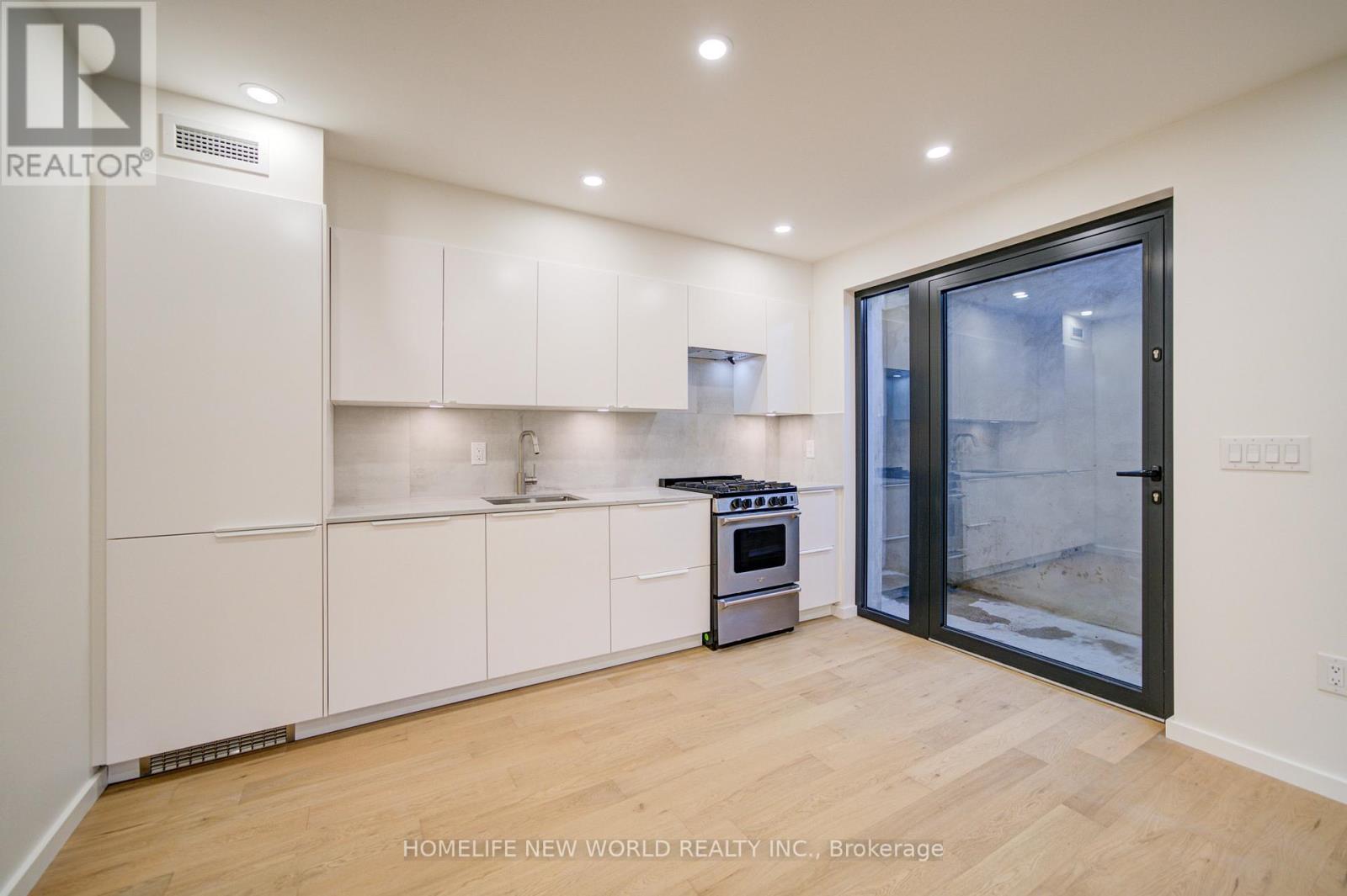 Unit 5 - 78 Gladstone Avenue, Toronto, Ontario  M6J 3K8 - Photo 7 - C12993222