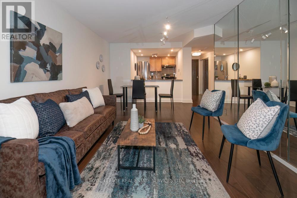 320 - 711 Bay Street, Toronto, Ontario  M5G 2J8 - Photo 7 - C12993234