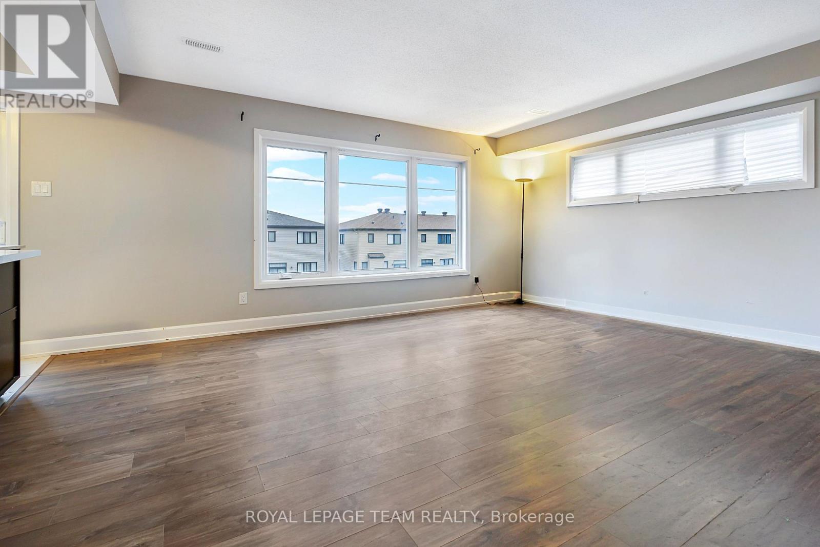 36 Affinity Private, Ottawa, Ontario  K2J 6R5 - Photo 5 - X12993184