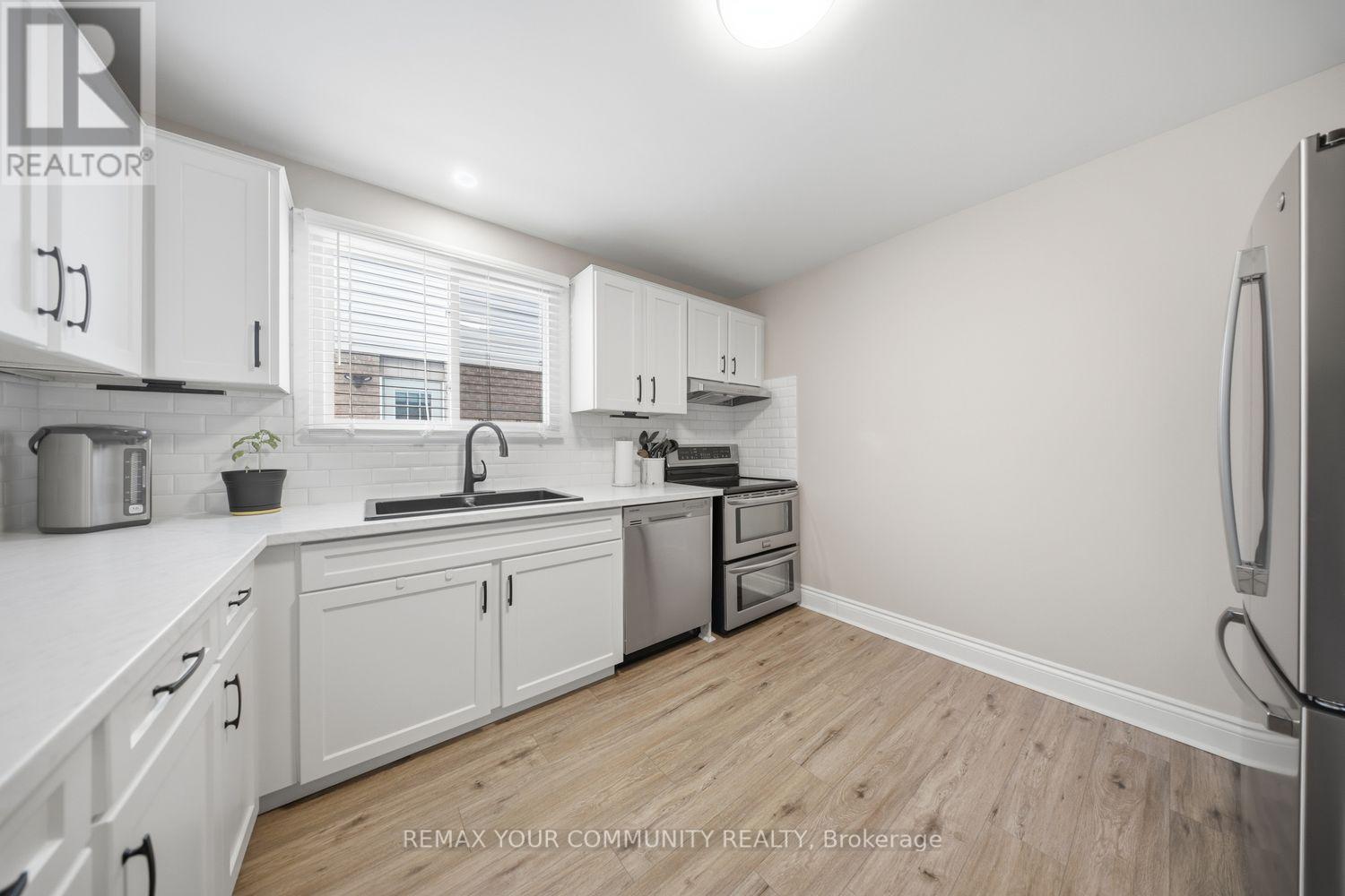 857 Copperfield Drive, Oshawa, Ontario  L1K 1S3 - Photo 20 - E12993236