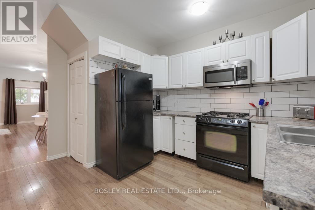 29 Russell Avenue, St. Catharines, Ontario  L2R 1V4 - Photo 9 - X12993200