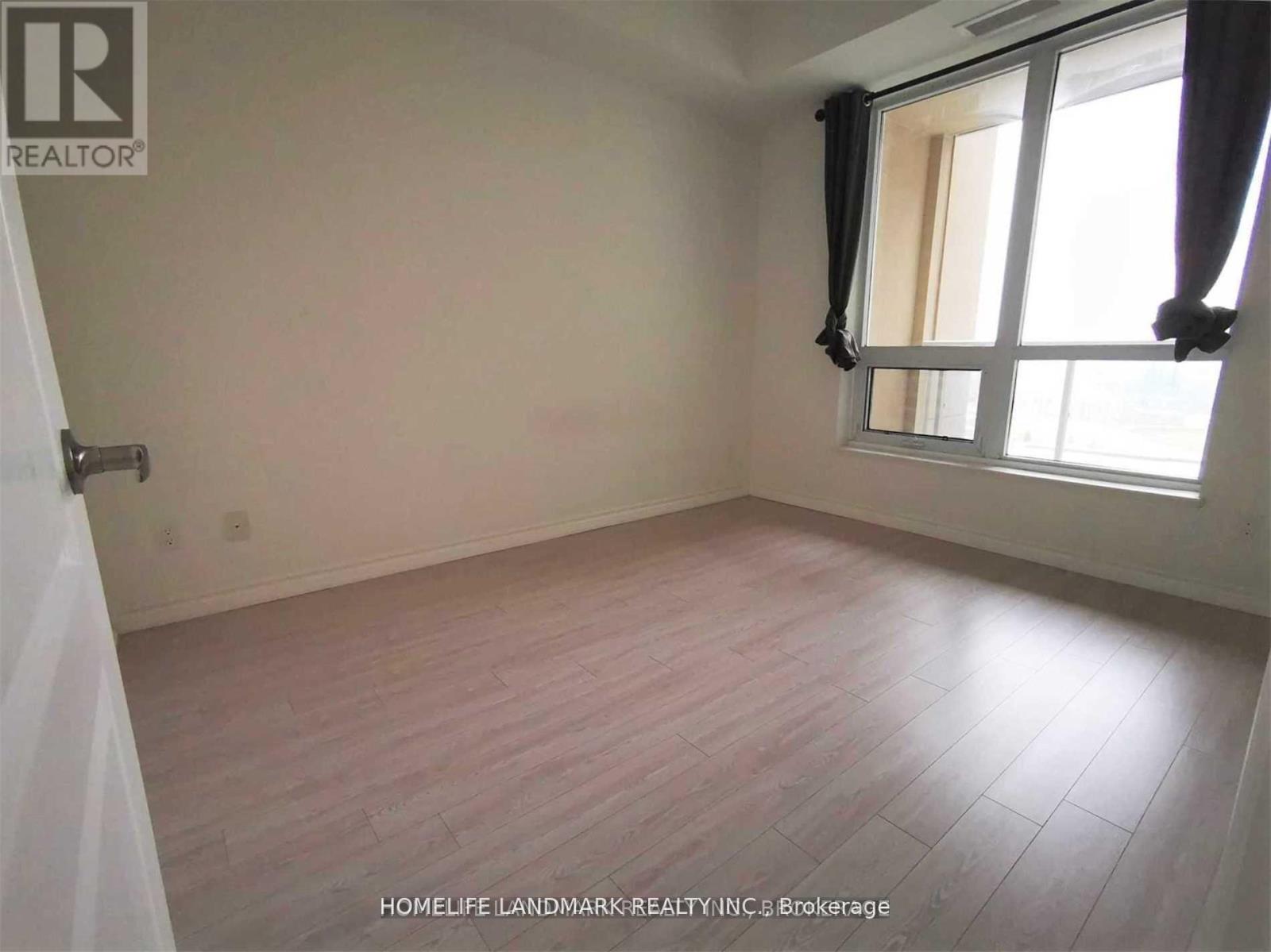 827 - 8323 Kennedy Road, Markham, Ontario L3R 5W7 - Photo 8 - N12993150