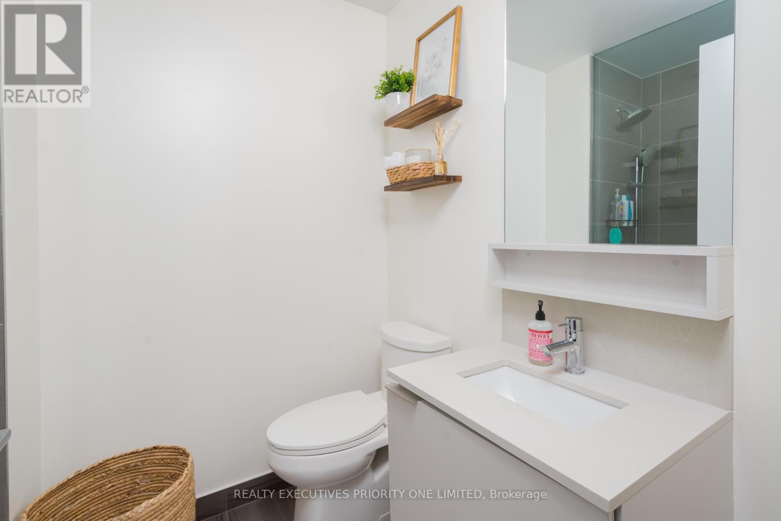 5606 - 5 Buttermill Avenue, Vaughan, Ontario  L4K 0J5 - Photo 24 - N12993218