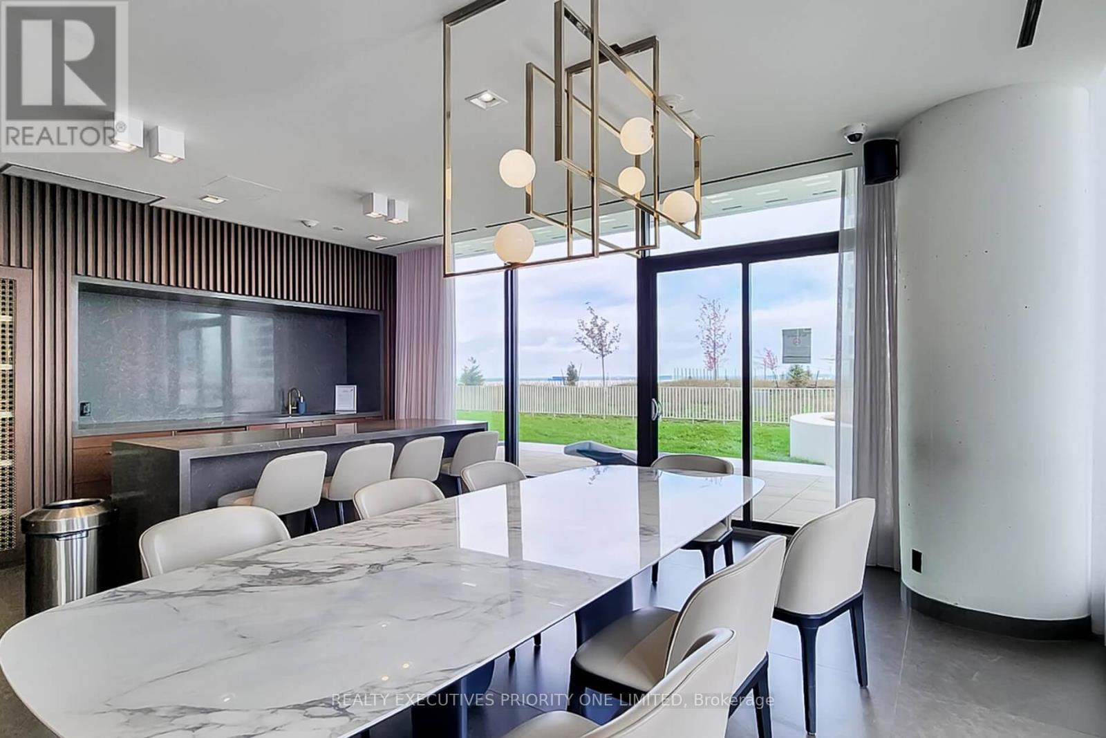 5606 - 5 Buttermill Avenue, Vaughan, Ontario  L4K 0J5 - Photo 39 - N12993218