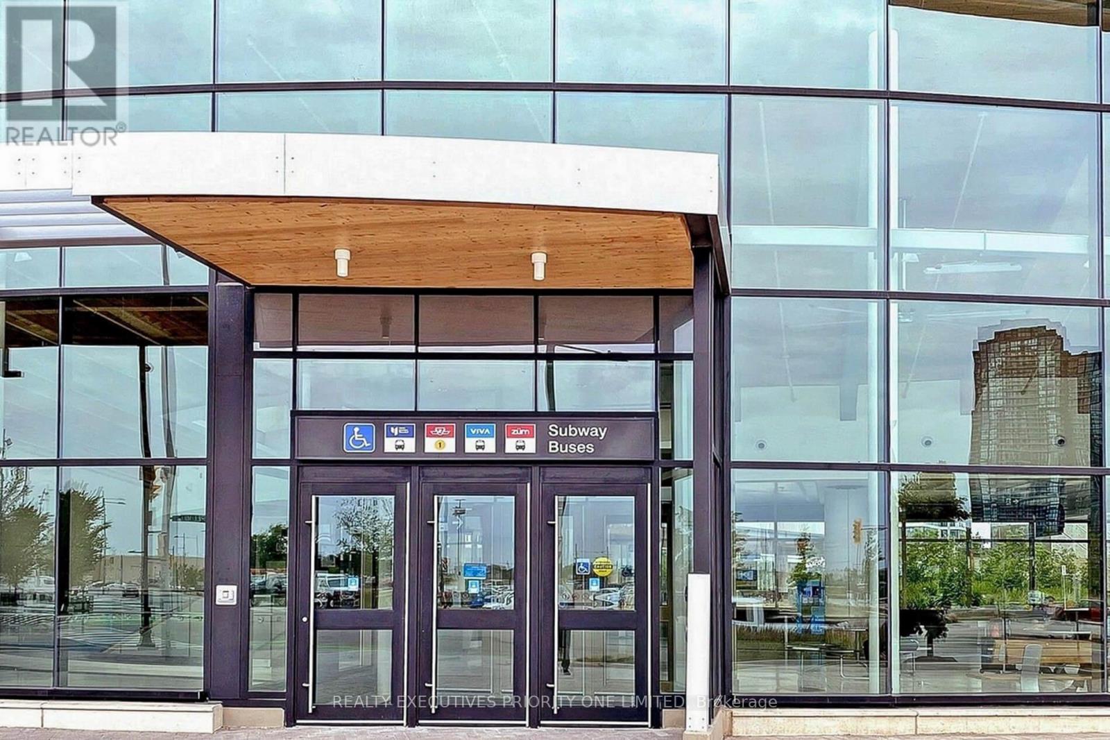 5606 - 5 Buttermill Avenue, Vaughan, Ontario  L4K 0J5 - Photo 48 - N12993218