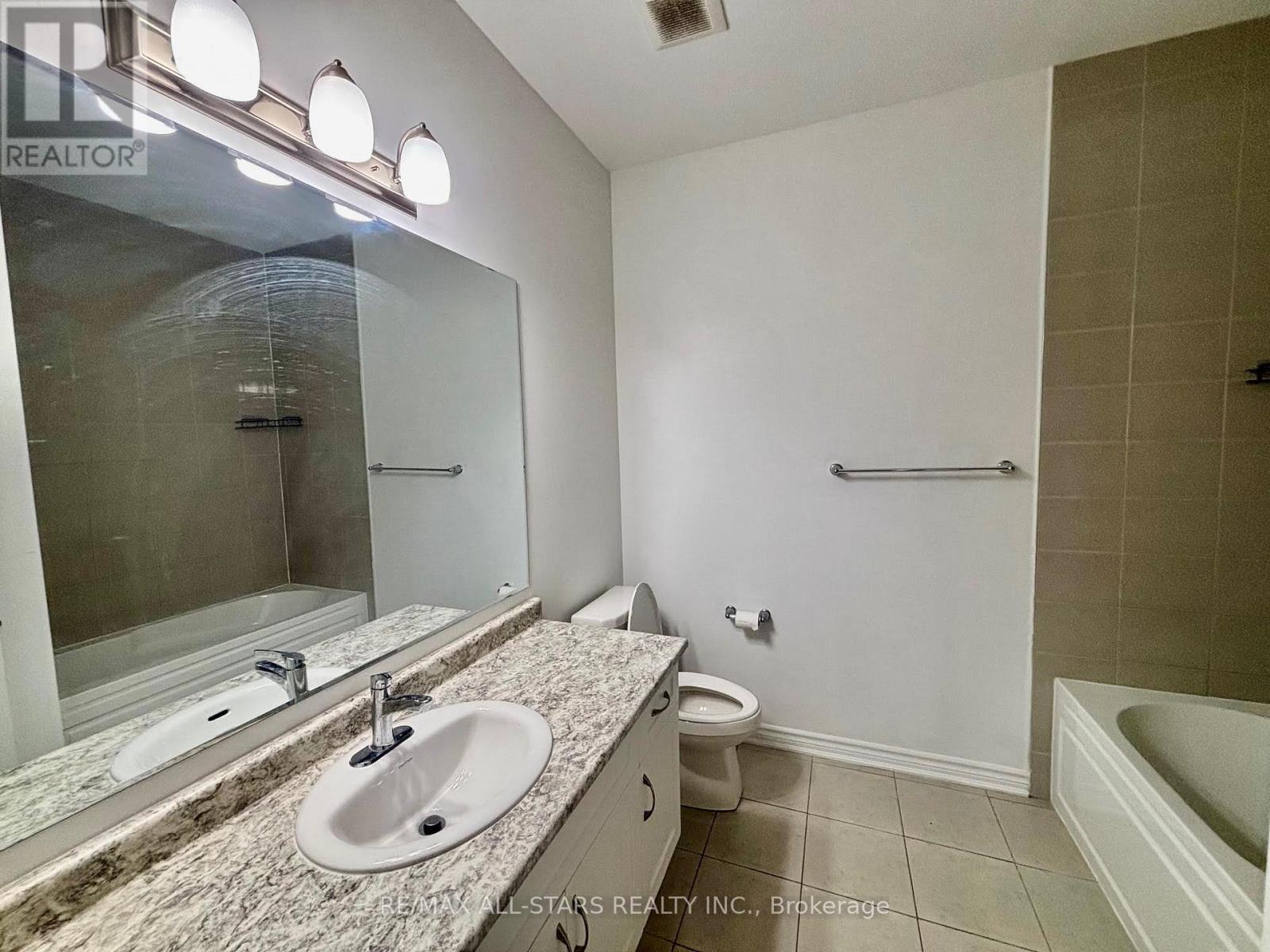 45 Ennerdale Street, Barrie, Ontario  L9J 0G5 - Photo 18 - S12993188