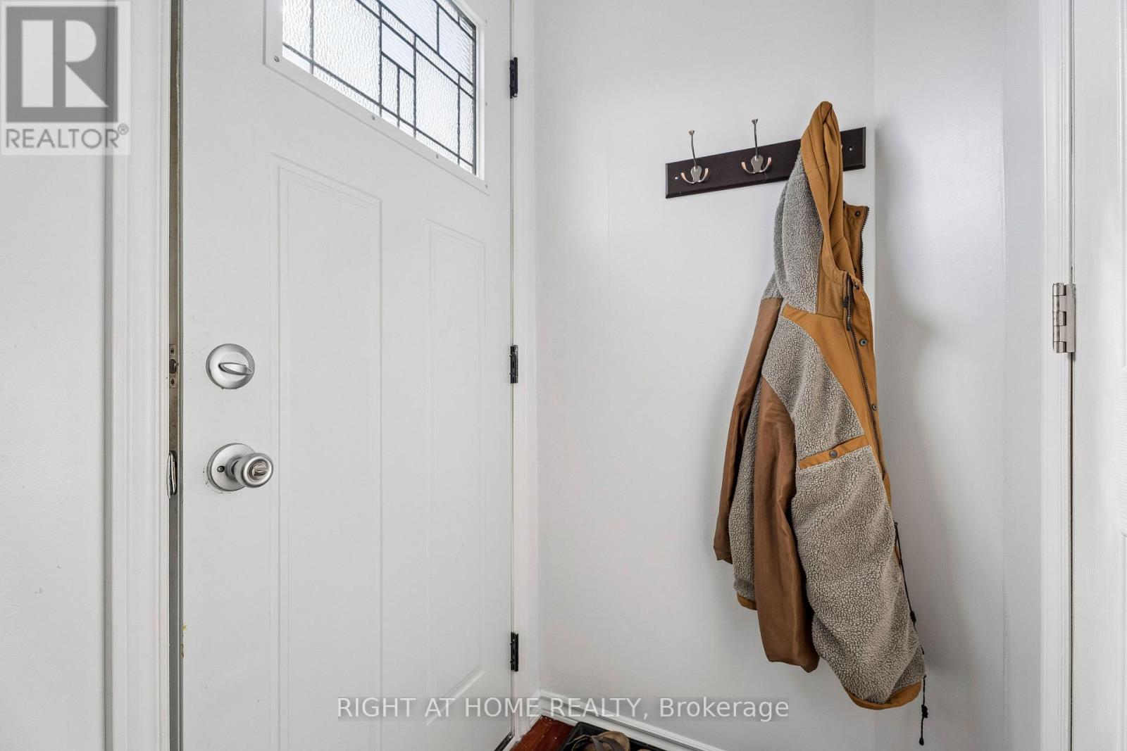 56 Hemingway Crescent, Barrie, Ontario  L4N 5G1 - Photo 20 - S12993196