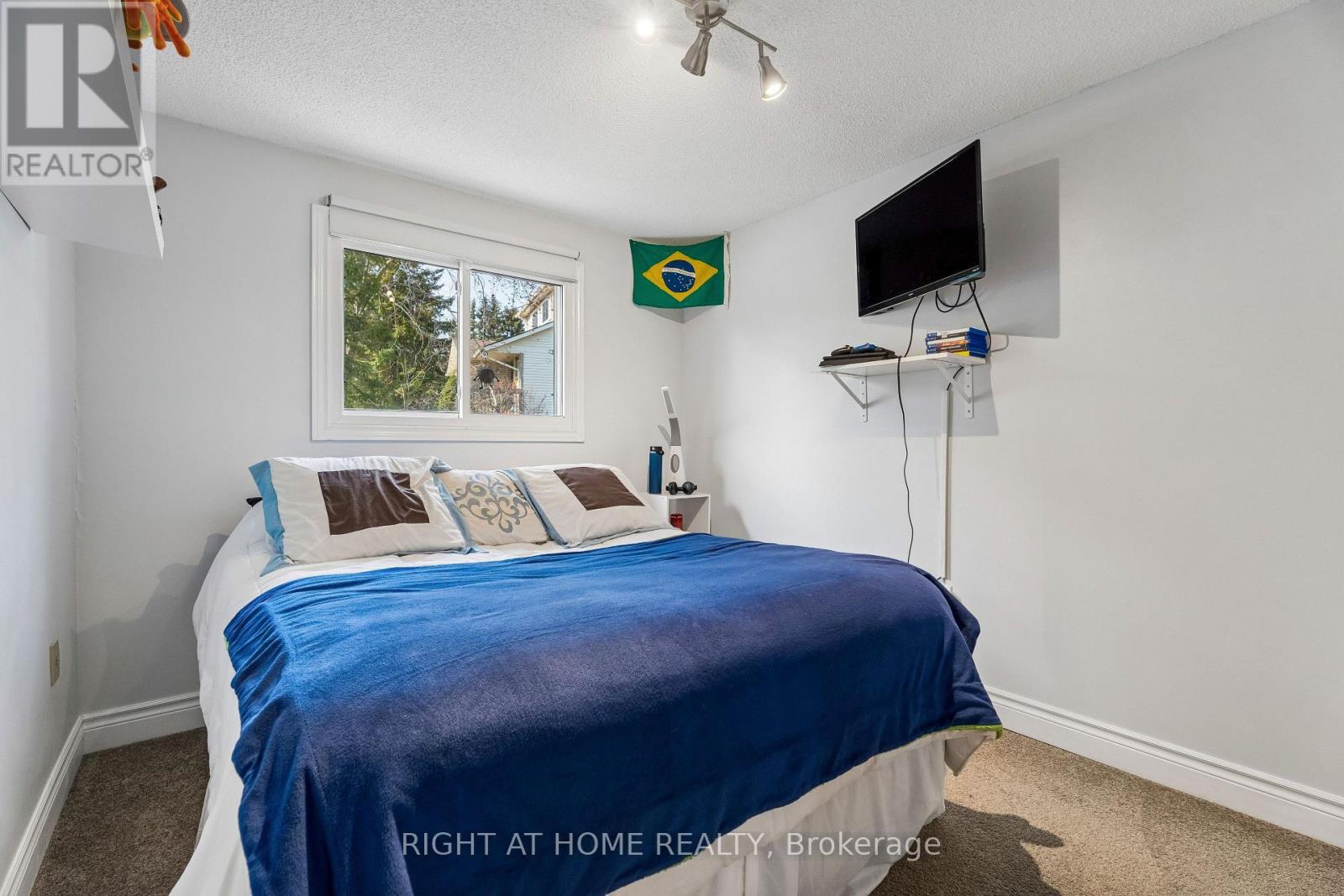 56 Hemingway Crescent, Barrie, Ontario  L4N 5G1 - Photo 28 - S12993196