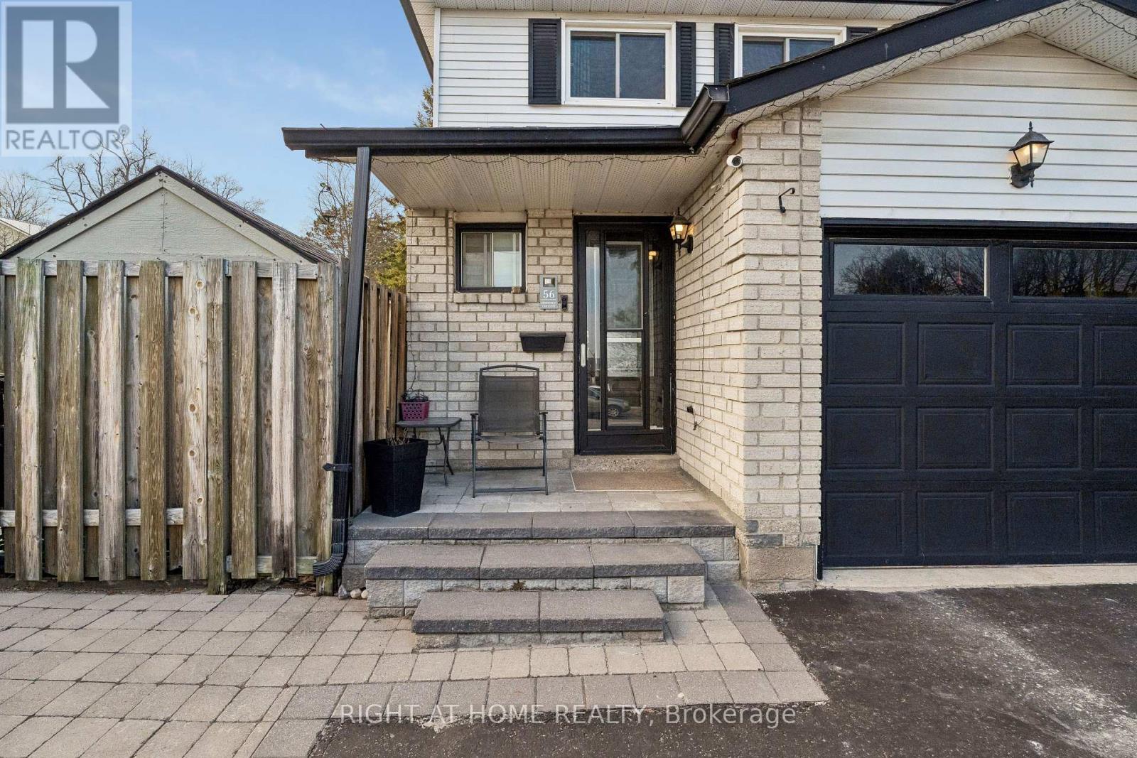 56 Hemingway Crescent, Barrie, Ontario  L4N 5G1 - Photo 3 - S12993196