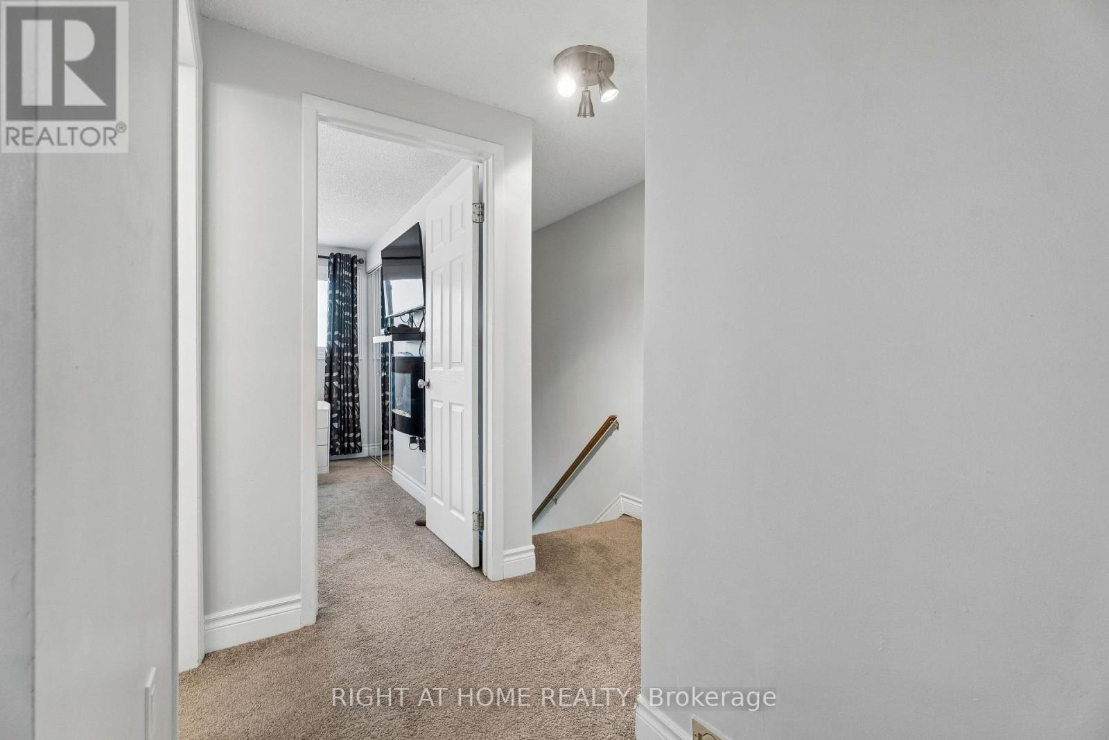 56 Hemingway Crescent, Barrie, Ontario  L4N 5G1 - Photo 30 - S12993196