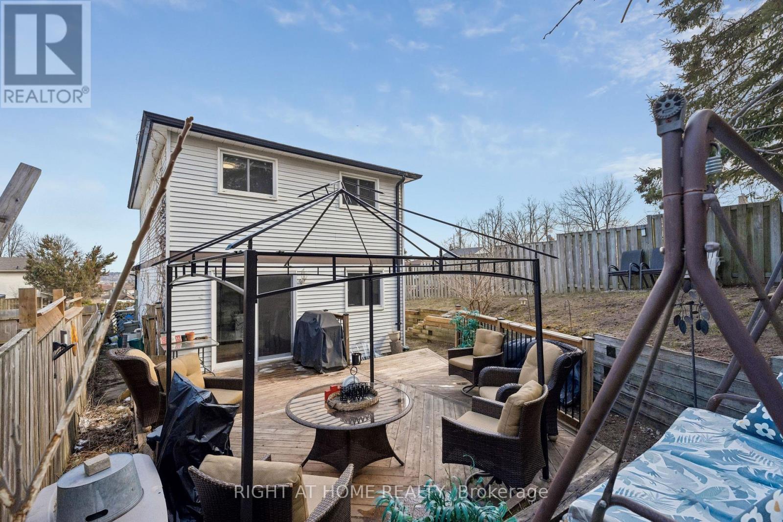 56 Hemingway Crescent, Barrie, Ontario  L4N 5G1 - Photo 44 - S12993196