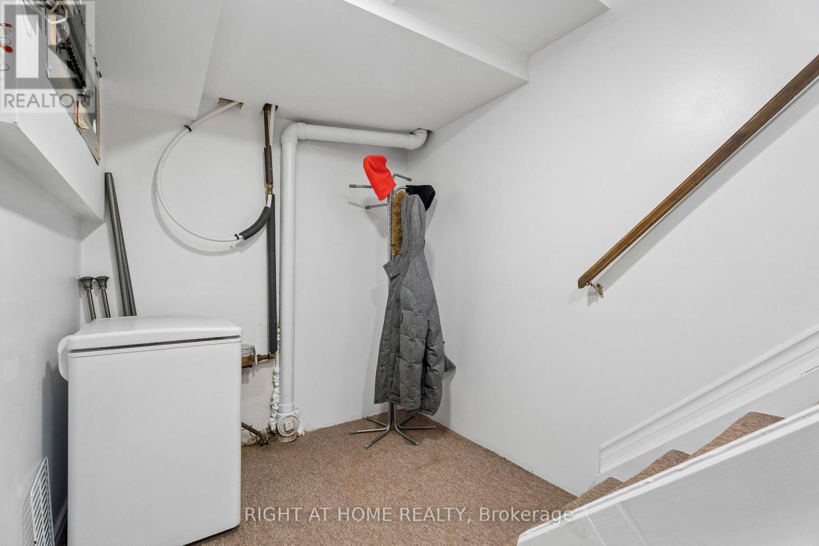 56 Hemingway Crescent, Barrie, Ontario  L4N 5G1 - Photo 46 - S12993196