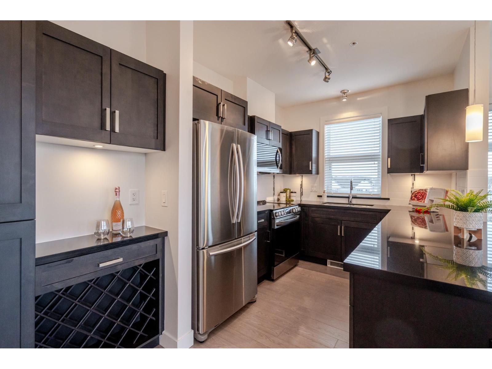 407 20068 Fraser Highway, Langley, British Columbia  V3A 0H2 - Photo 5 - R3093529