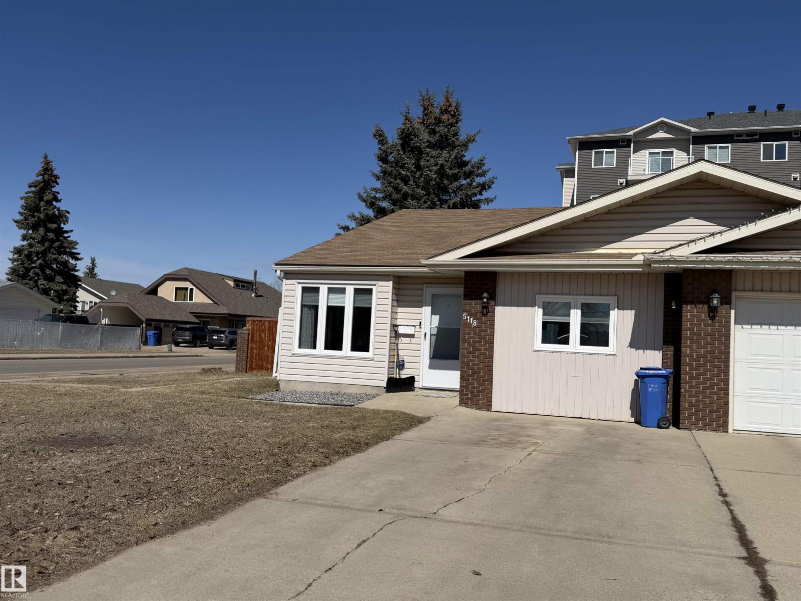 5118 56 Av, Wetaskiwin, Alberta  T9A 3N5 - Photo 4 - E4470951