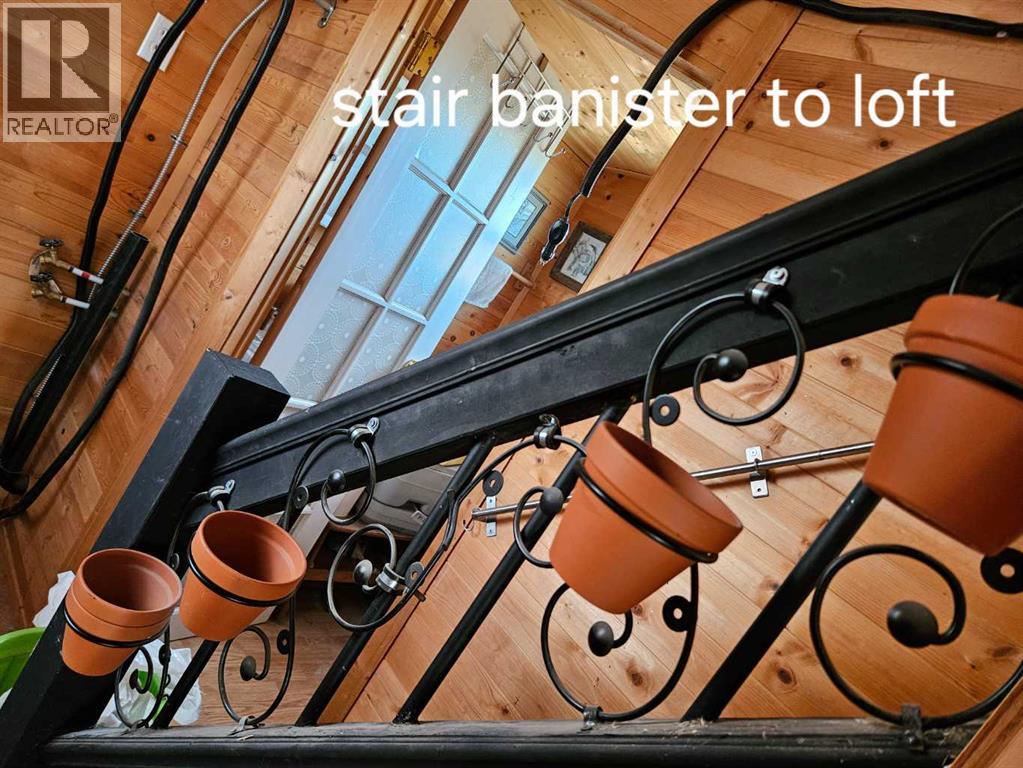 117 1 Street S, Queenstown, Alberta  T0L 1L0 - Photo 11 - A2262030