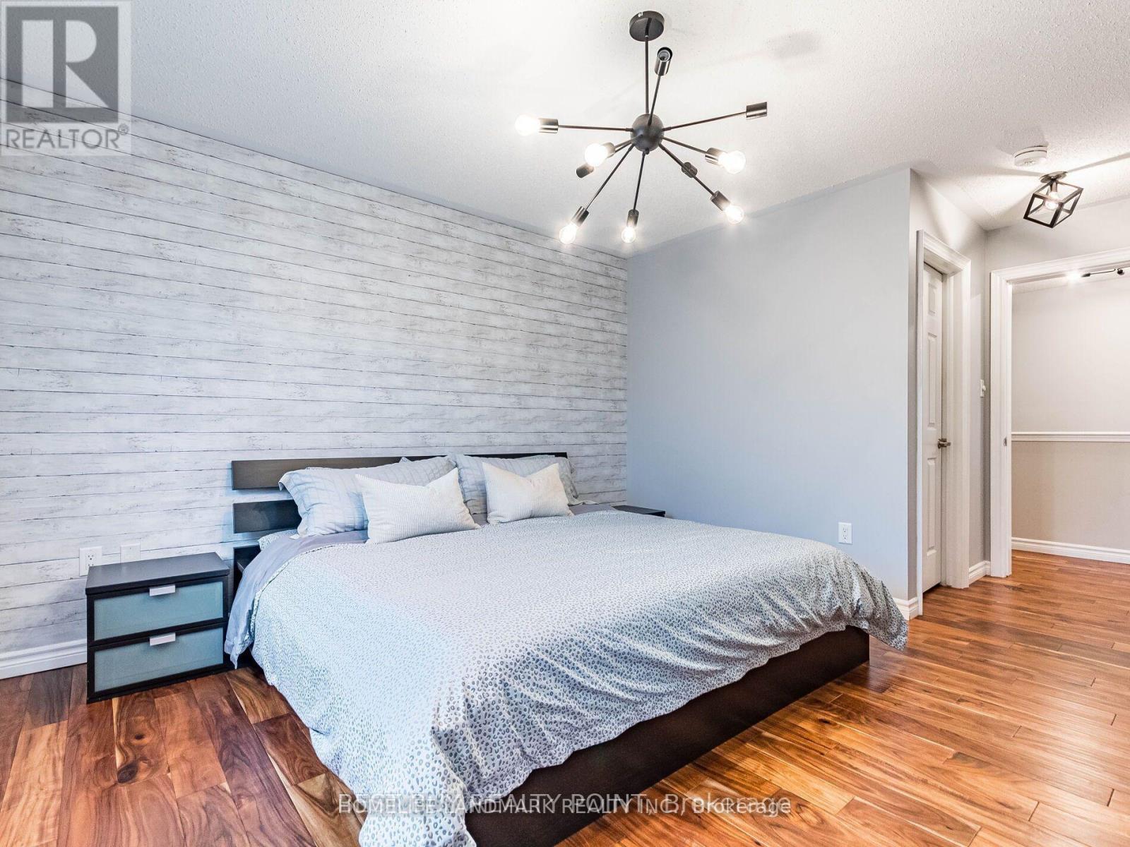 211 Leiterman Drive, Milton, Ontario  L9T 8B8 - Photo 14 - W12993186