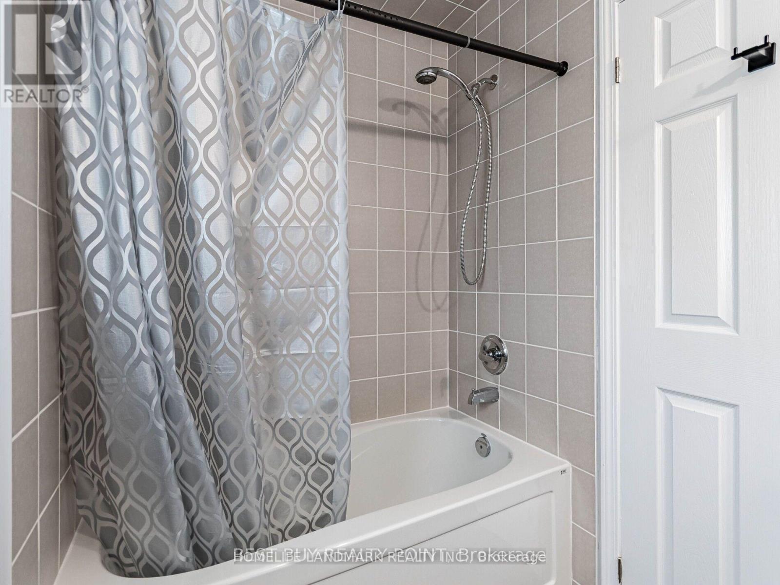 211 Leiterman Drive, Milton, Ontario  L9T 8B8 - Photo 25 - W12993186