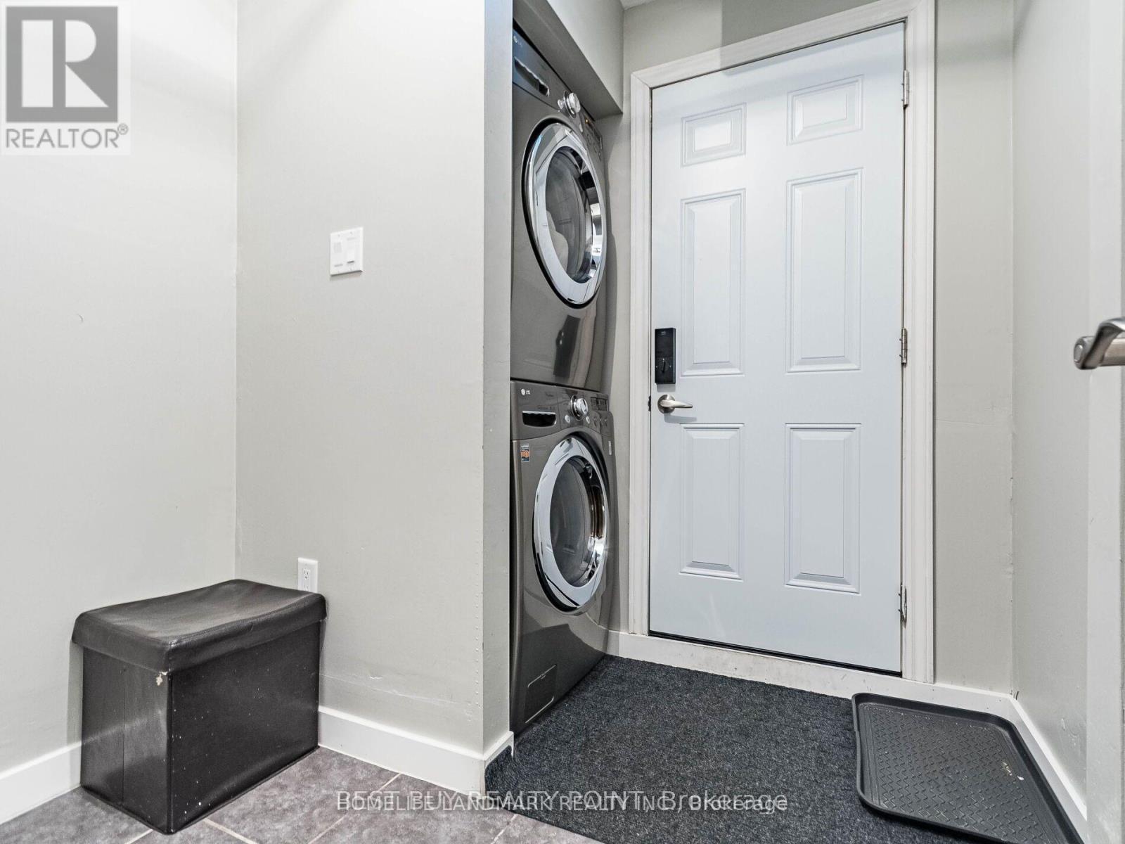 211 Leiterman Drive, Milton, Ontario  L9T 8B8 - Photo 26 - W12993186