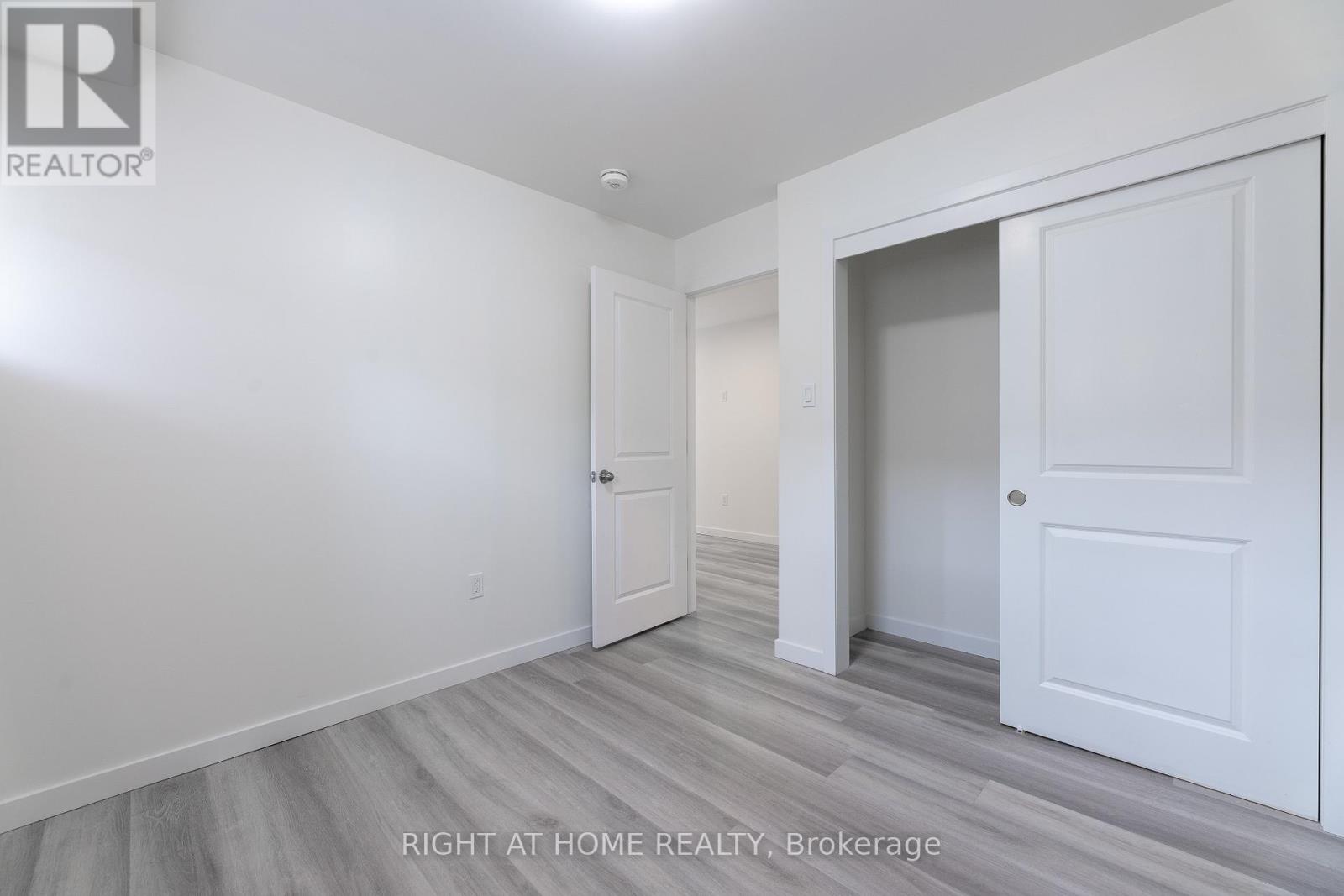 13 - 1744 Wilson Avenue, Toronto, Ontario  M3L 1A8 - Photo 9 - W12993212