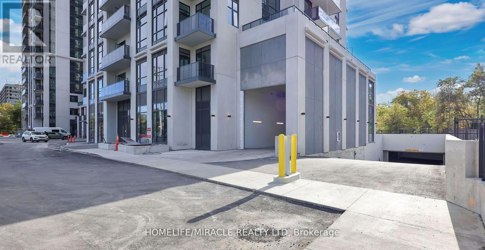 801 - 202 Burnhamthorpe Road E, Mississauga, Ontario  L5A 0B2 - Photo 34 - W12993230