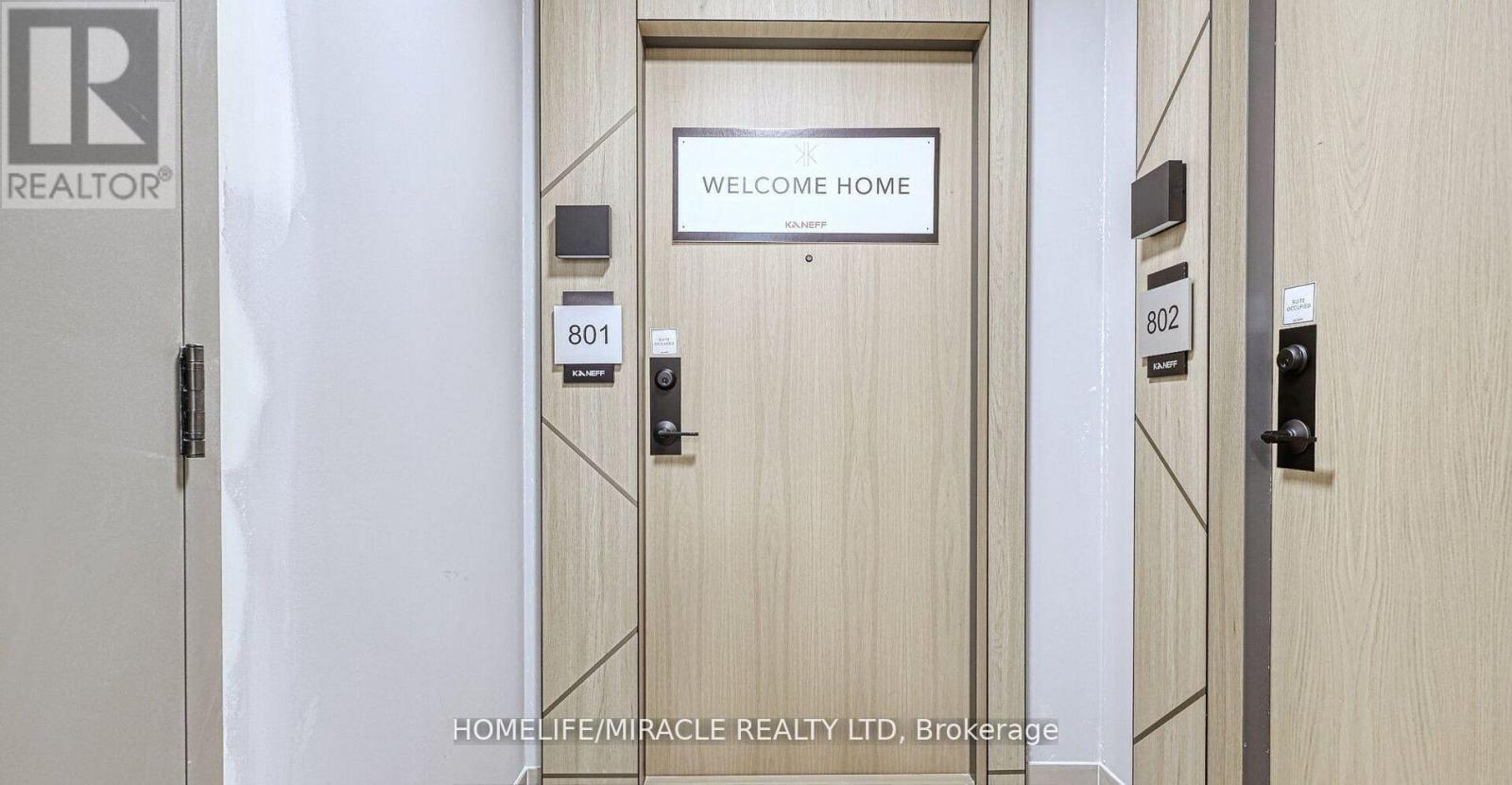 801 - 202 Burnhamthorpe Road E, Mississauga, Ontario  L5A 0B2 - Photo 4 - W12993230