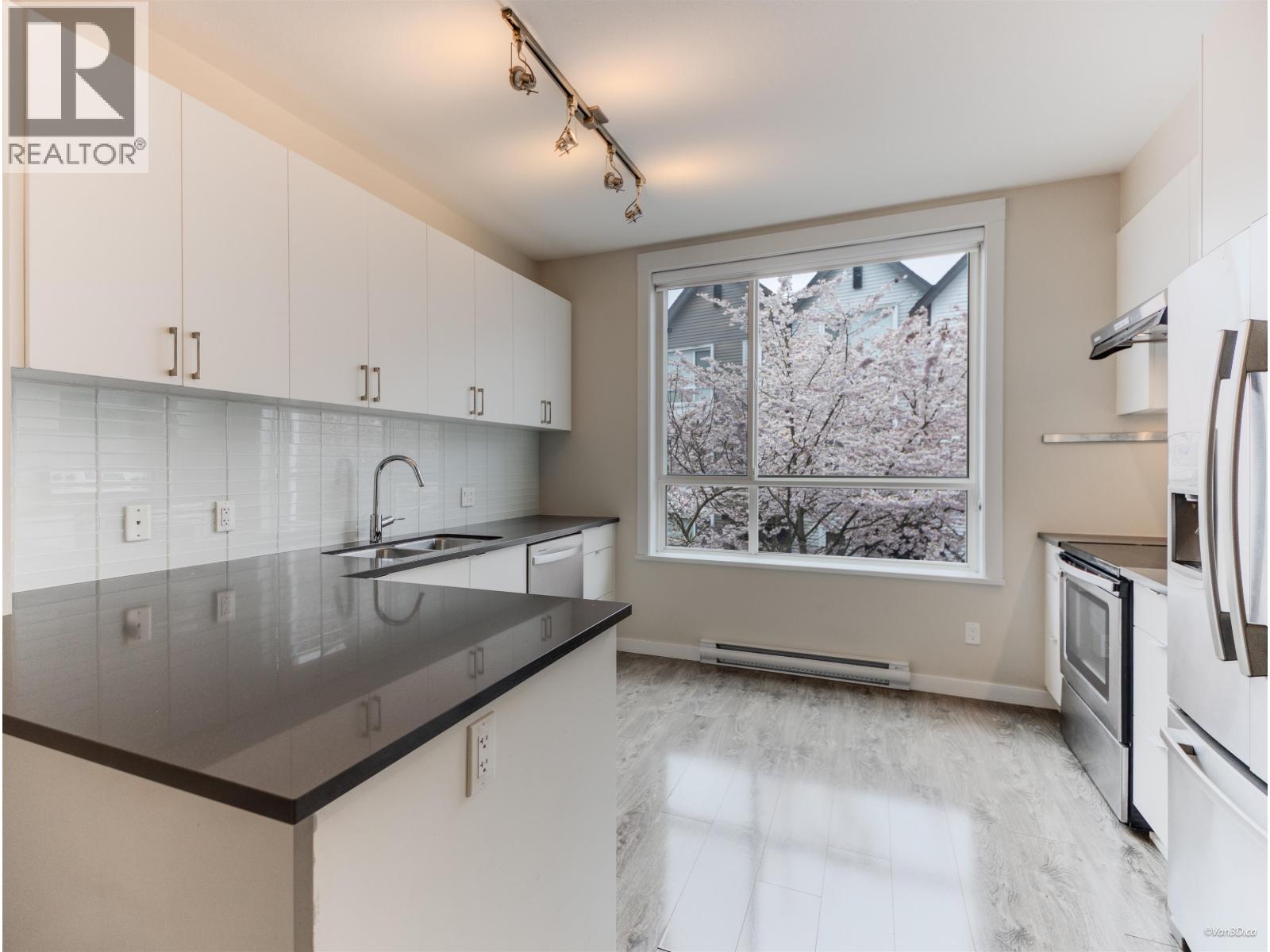 18 2310 Ranger Lane, Port Coquitlam, British Columbia  V3B 0K3 - Photo 6 - R3109331