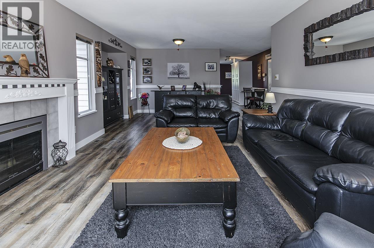 649 Pender Place, Port Coquitlam, British Columbia  V3B 7M2 - Photo 8 - R3110410