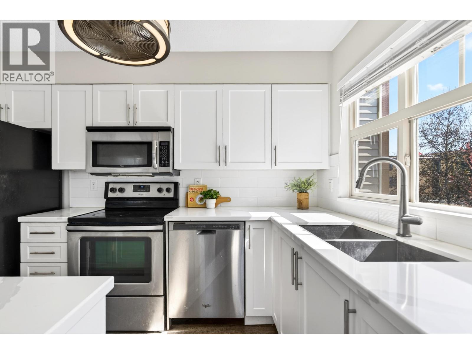 310 12248 224 Street, Maple Ridge, British Columbia  V2X 8W6 - Photo 10 - R3110673