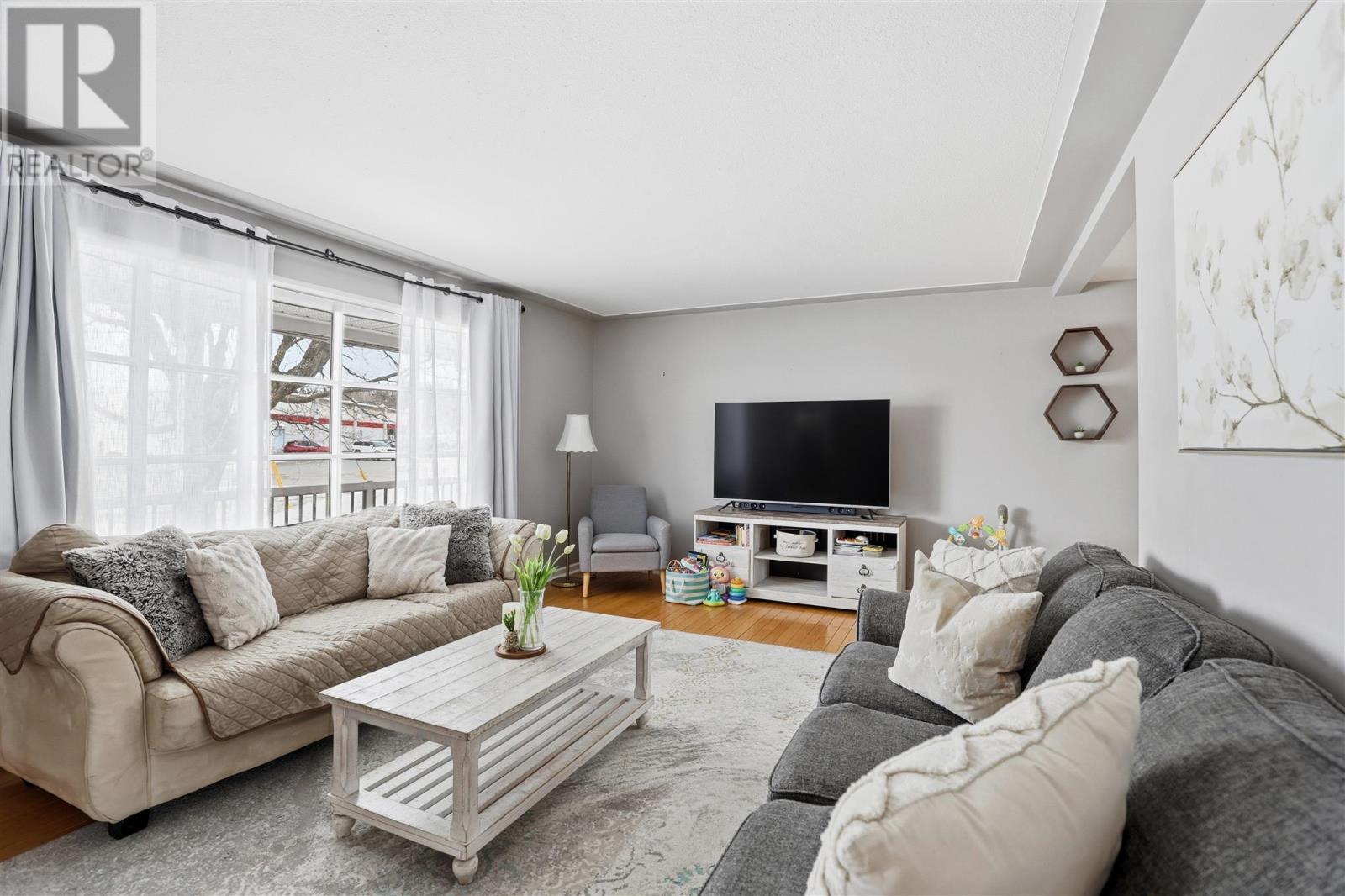 86 Nicolas Ave, Sault Ste. Marie, Ontario  P6A 4E4 - Photo 6 - SM260686