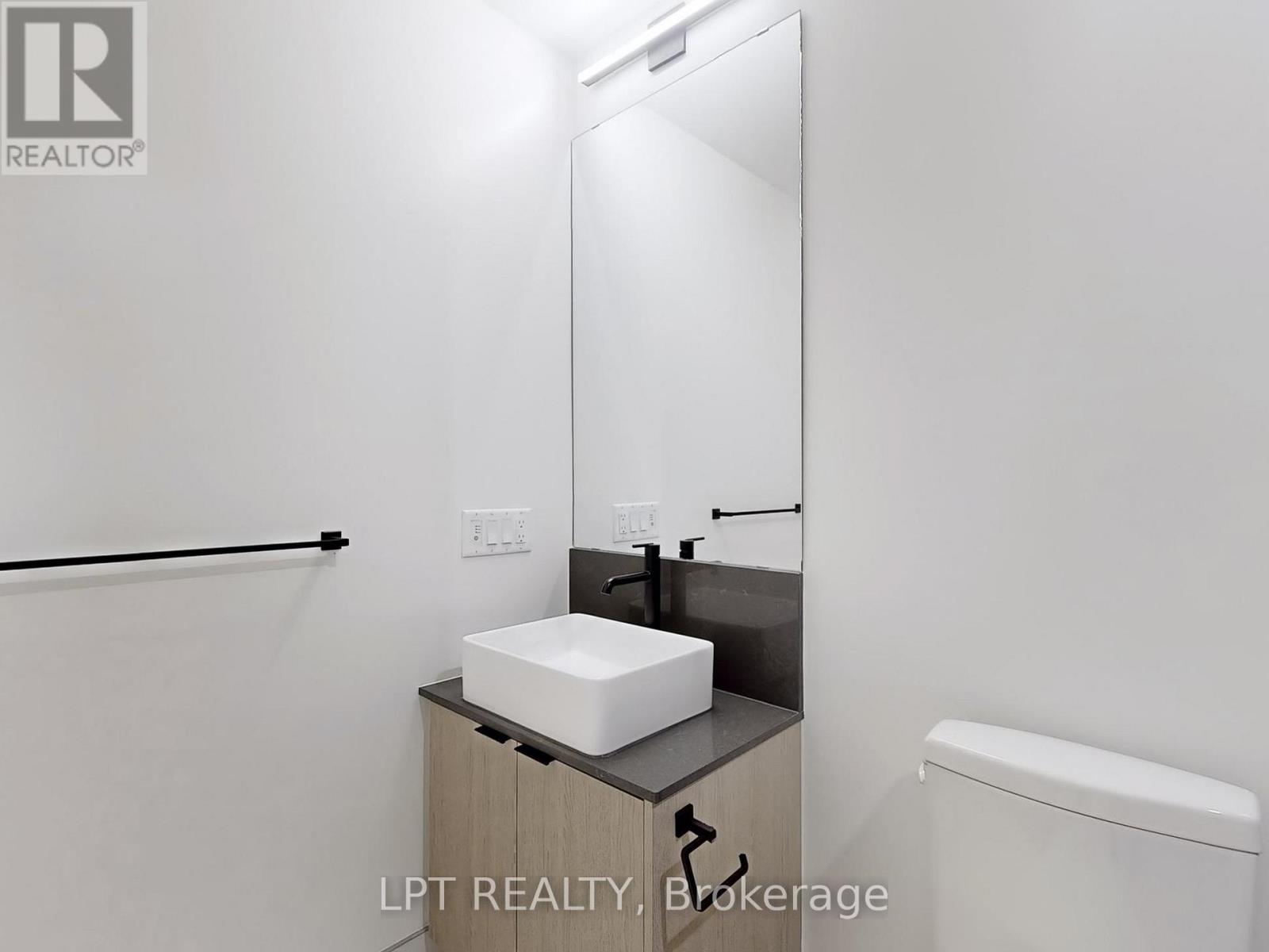 501a - 1285 Dupont Street, Toronto, Ontario  M6H 0E5 - Photo 20 - W12889458