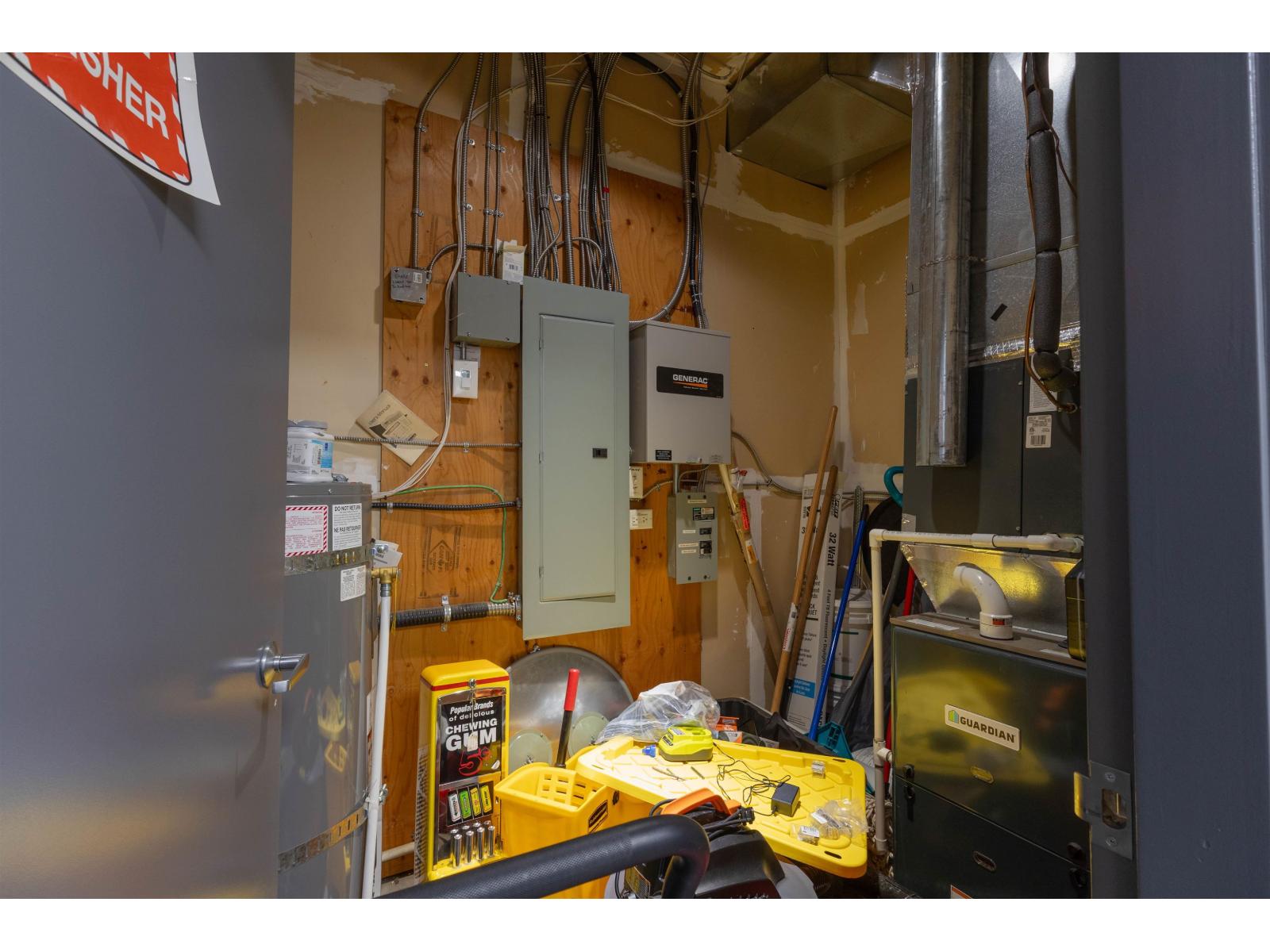 22867 Fraser Highway, Langley, British Columbia  V2Z 2T3 - Photo 24 - C8077764