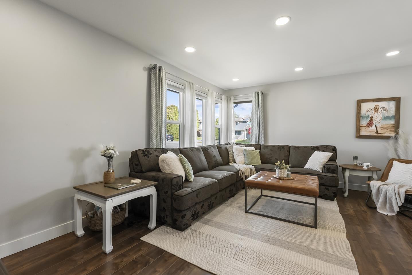 2491 Wayburne Crescent, Langley, British Columbia  V2Y 1B6 - Photo 3 - R3110661