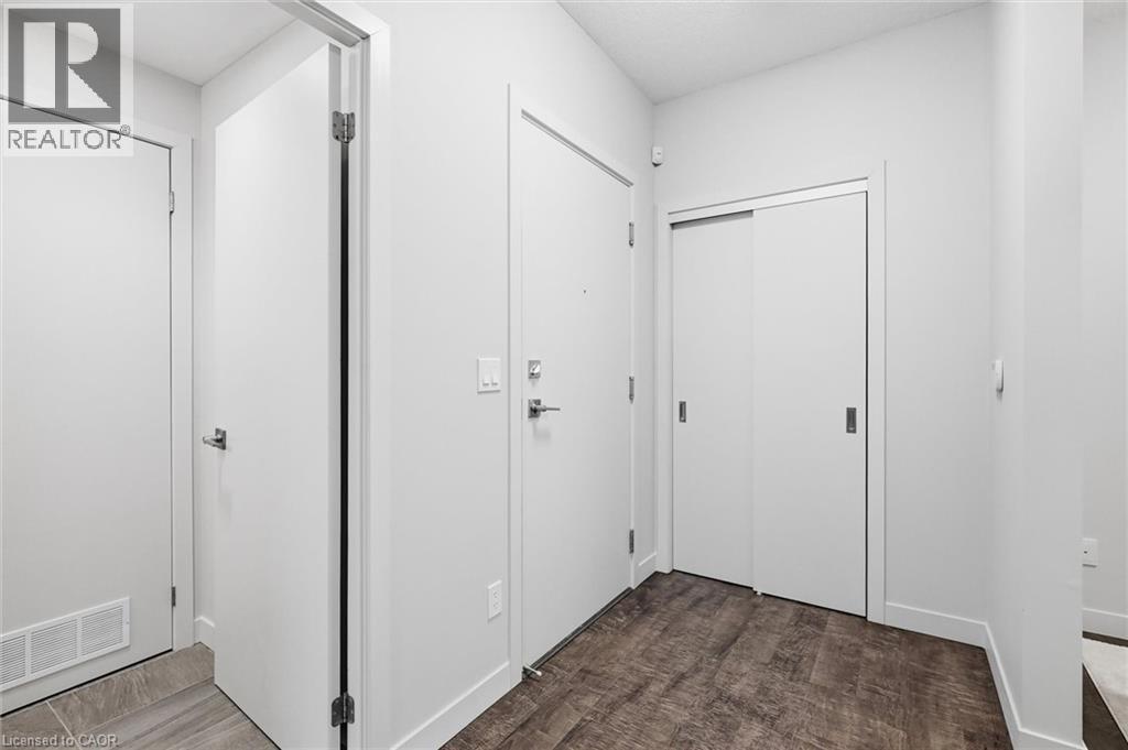 2081 Fairview Street Unit# 1205, Burlington, Ontario  L7R 0E4 - Photo 8 - 40814725