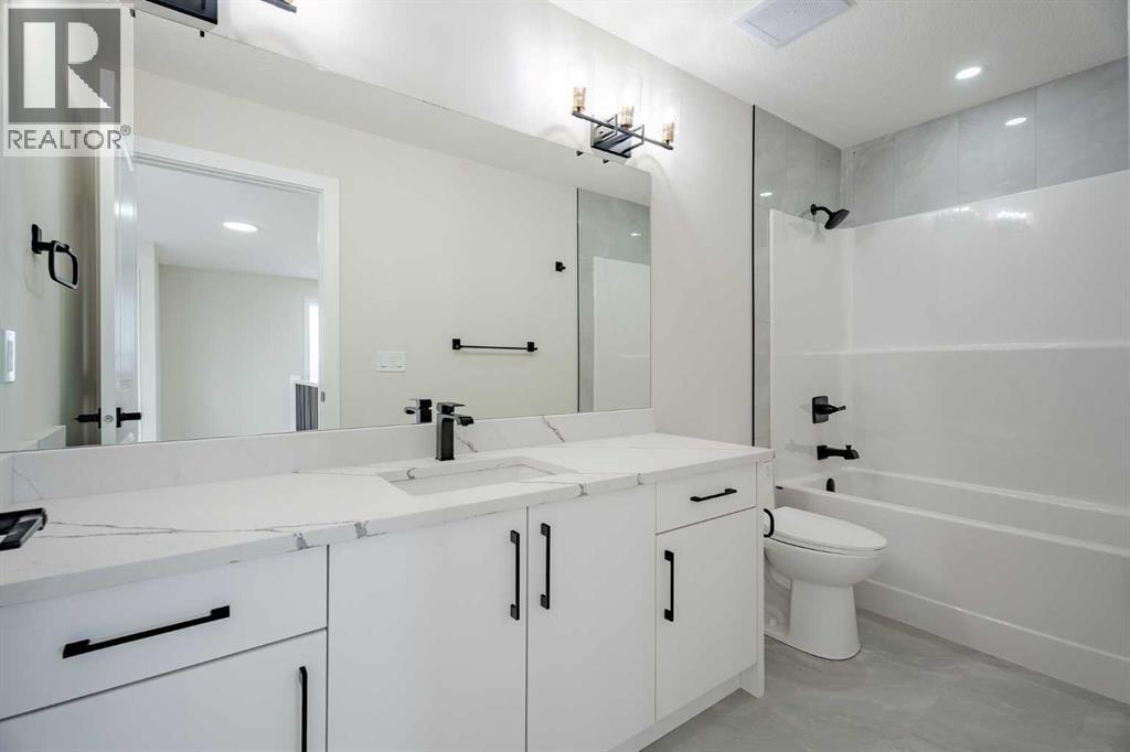 2045 Waterbury Road, Chestermere, Alberta  T1X 3A9 - Photo 24 - A2288016