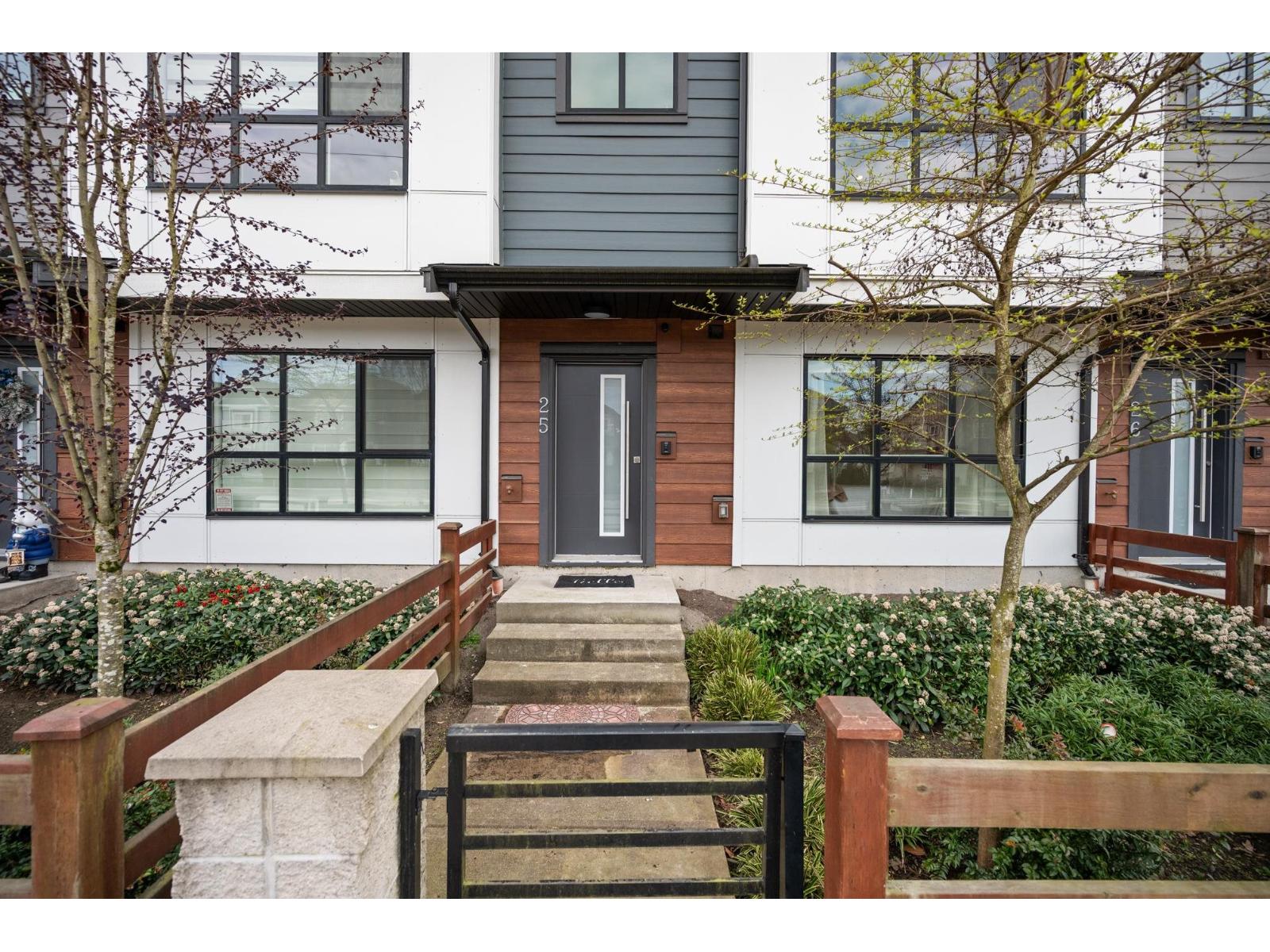 25 7177 194a Street, Surrey, British Columbia V4N 6V6 - Photo 2 - R3110125